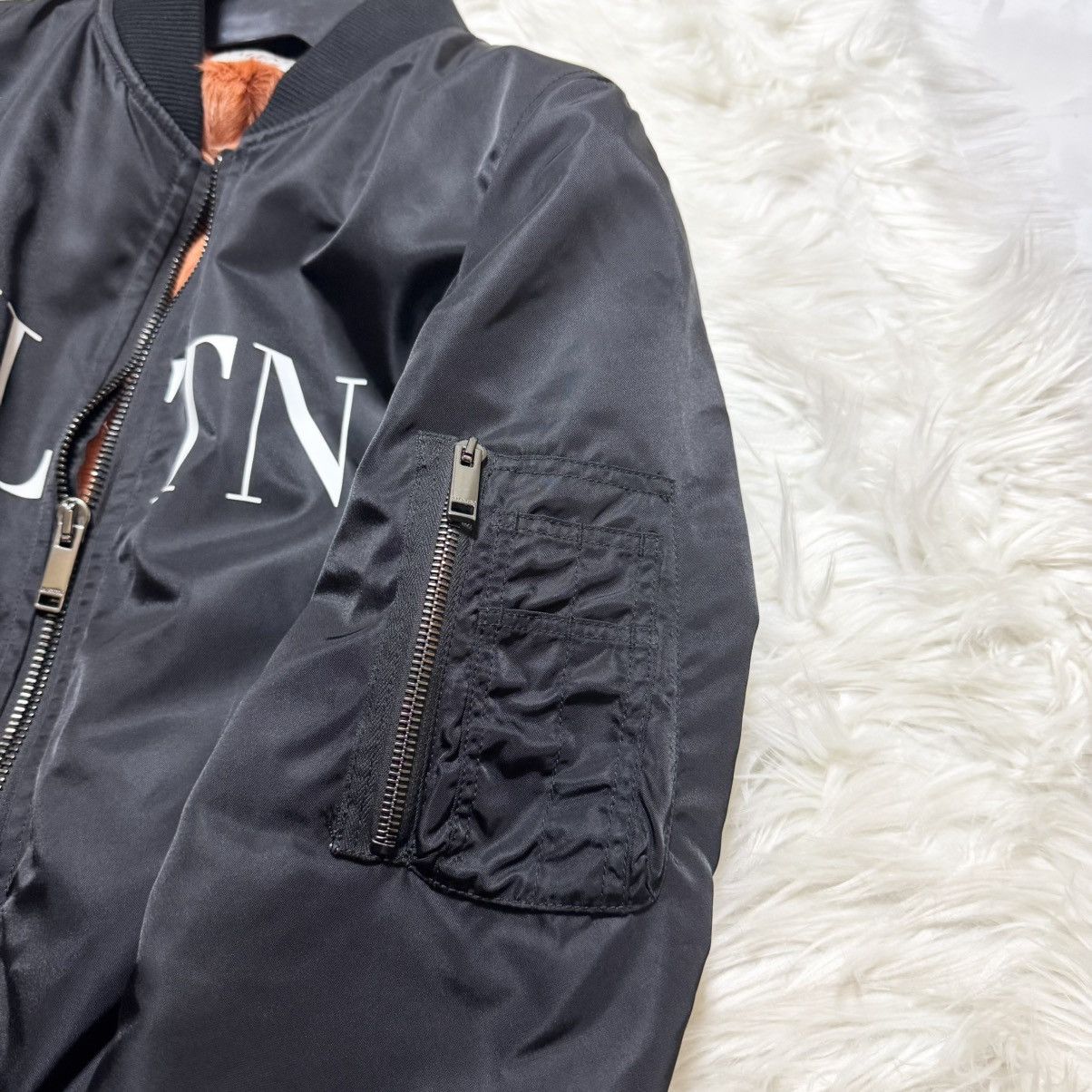 Valentino Authentic Valentino VLTN Goat Fur Military Bomber Jacket Size US S / EU 44-46 / 1 - 14 Thumbnail