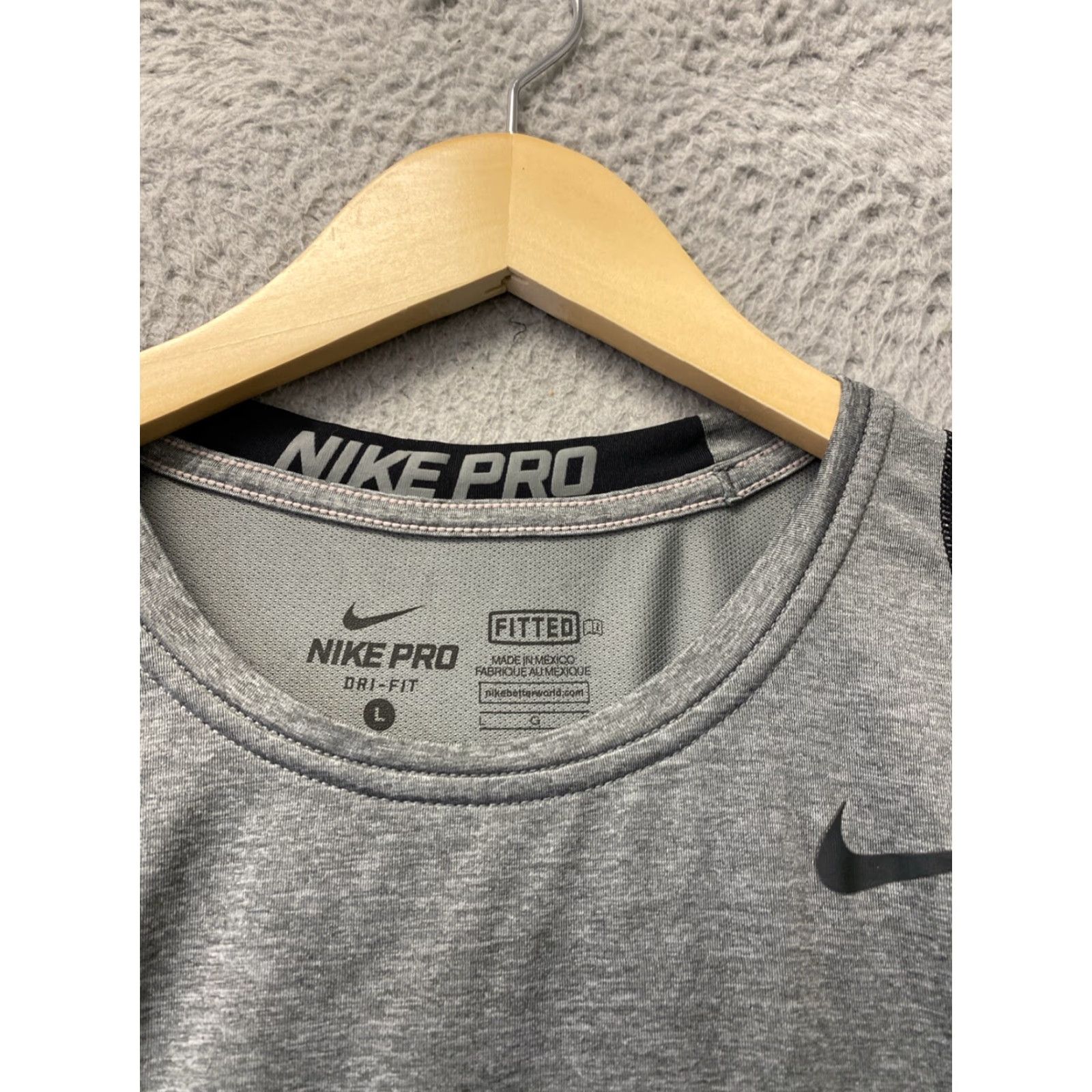 Nike Nike Pro Dri-Fit T-Shirt Men Large Gray Athletic Training Shortsleeve Crew Neck Logo Swoosh Size US L / EU 52-54 / 3 - 3 Thumbnail