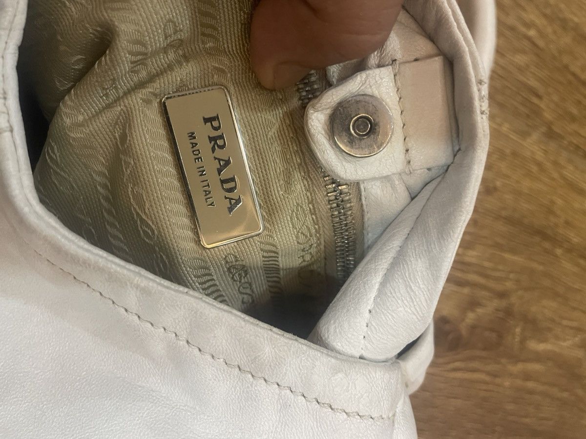 Prada Authentic PRADA Hobo Bag Size ONE SIZE - 15 Thumbnail
