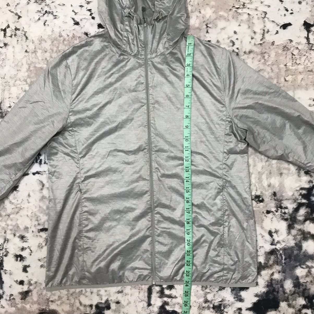 Japanese Brand Uniqlo Running Windbreaker Jacket Hoodie Size S / US 4 / IT 40 - 8 Thumbnail