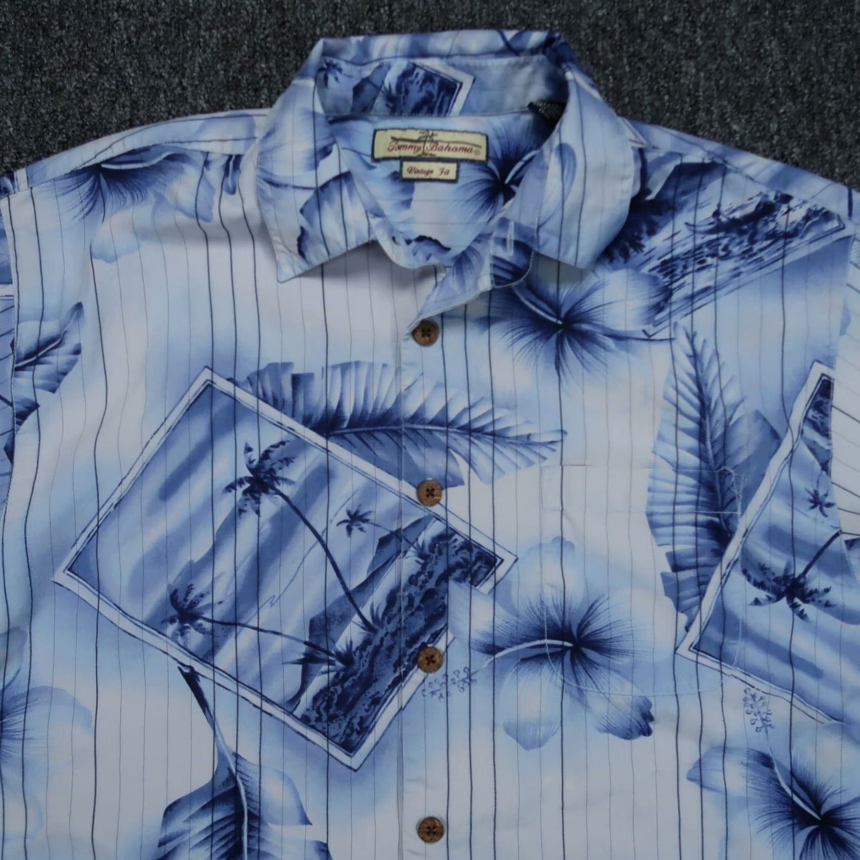 Tommy Bahama Tommy Bahama Shirt Men Medium Blue Silk Floral Postcard Vintage Fit Short Sleeve Poster Card Silk Shirt Men Modern Casual Travel Workwear Size US M / EU 48-50 / 2 - 2 Thumbnail