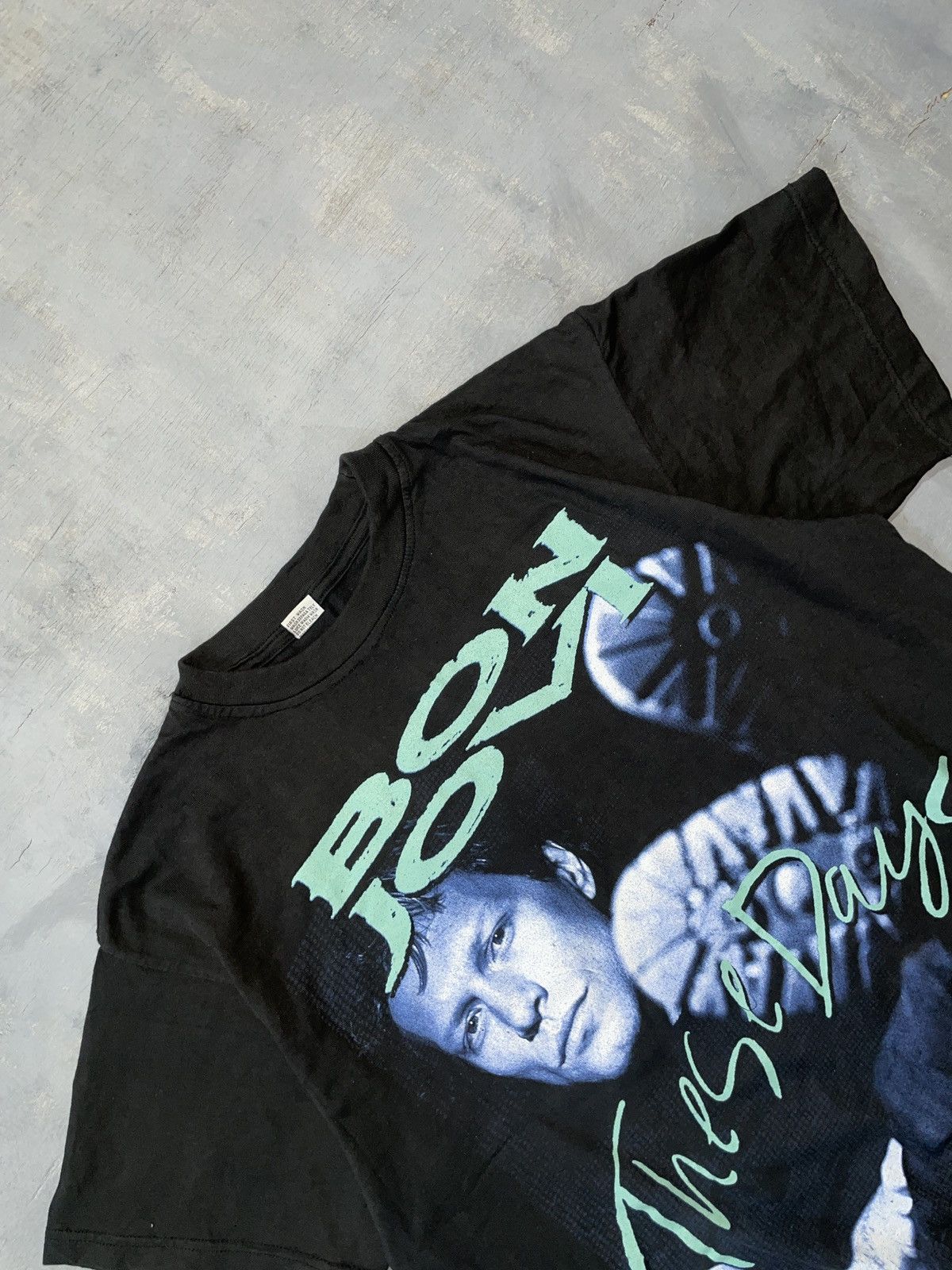 Vintage Bon Jovi 1996 these days European tour Size US L / EU 52-54 / 3 - 2 Thumbnail