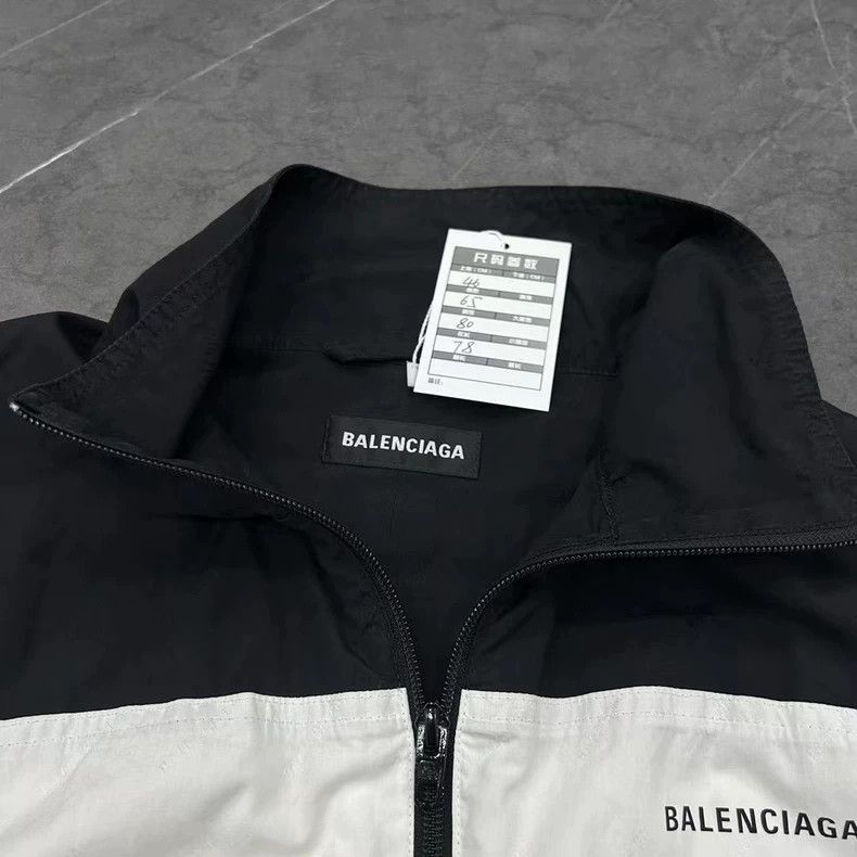 Balenciaga balenciaga black and white windbreaker jacket Size US L / EU 52-54 / 3 - 4 Thumbnail