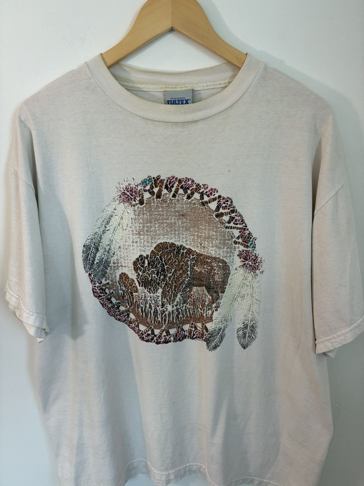 Vintage Native Distressed Faded Buffalo Vintage Graphic Tee Size US XL / EU 56 / 4 - 2 Thumbnail