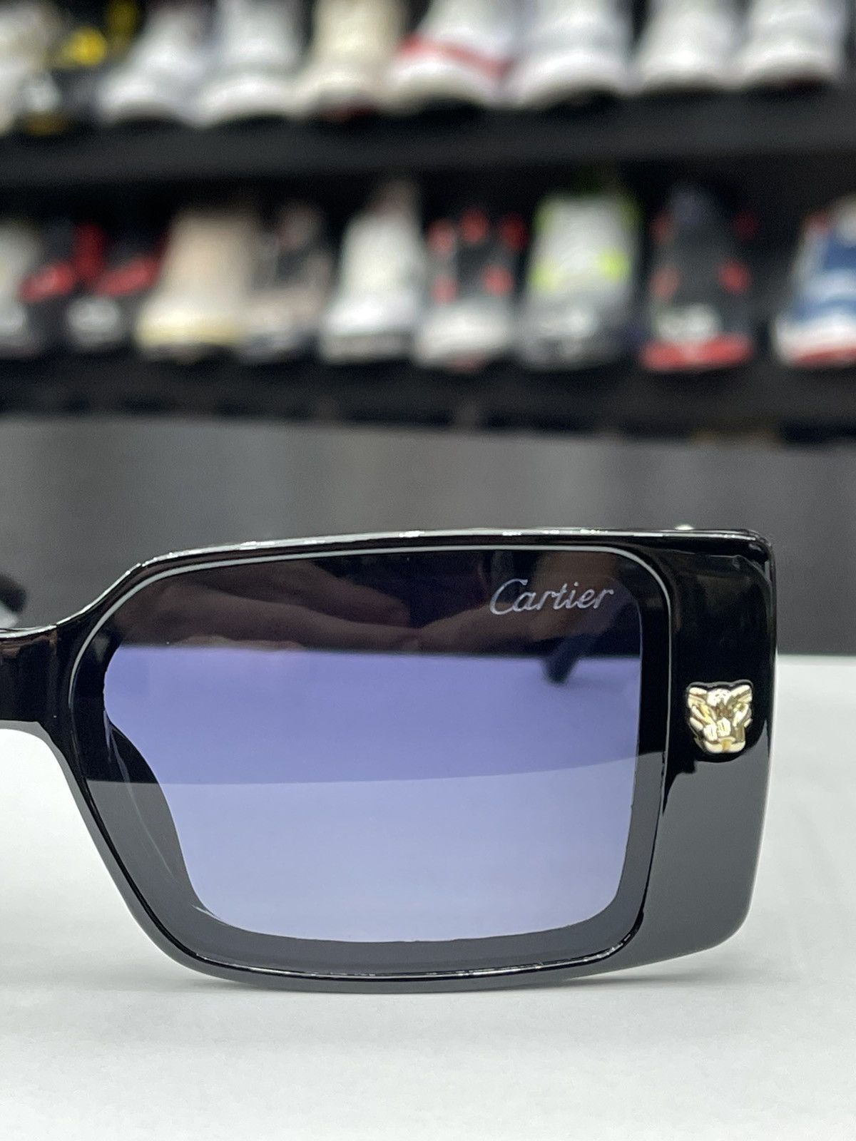 Cartier Cartier Panthère Black Rectangular Sunglasses Size ONE SIZE - 2 Thumbnail