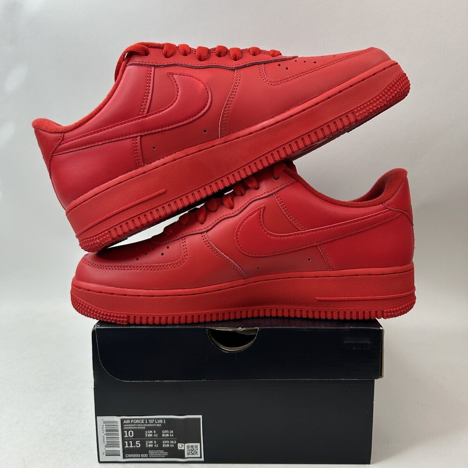 Nike Nike Air Force 1 '07 LV8 “Triple Red” 2024 Size US 10 / EU 43 - 3 Thumbnail