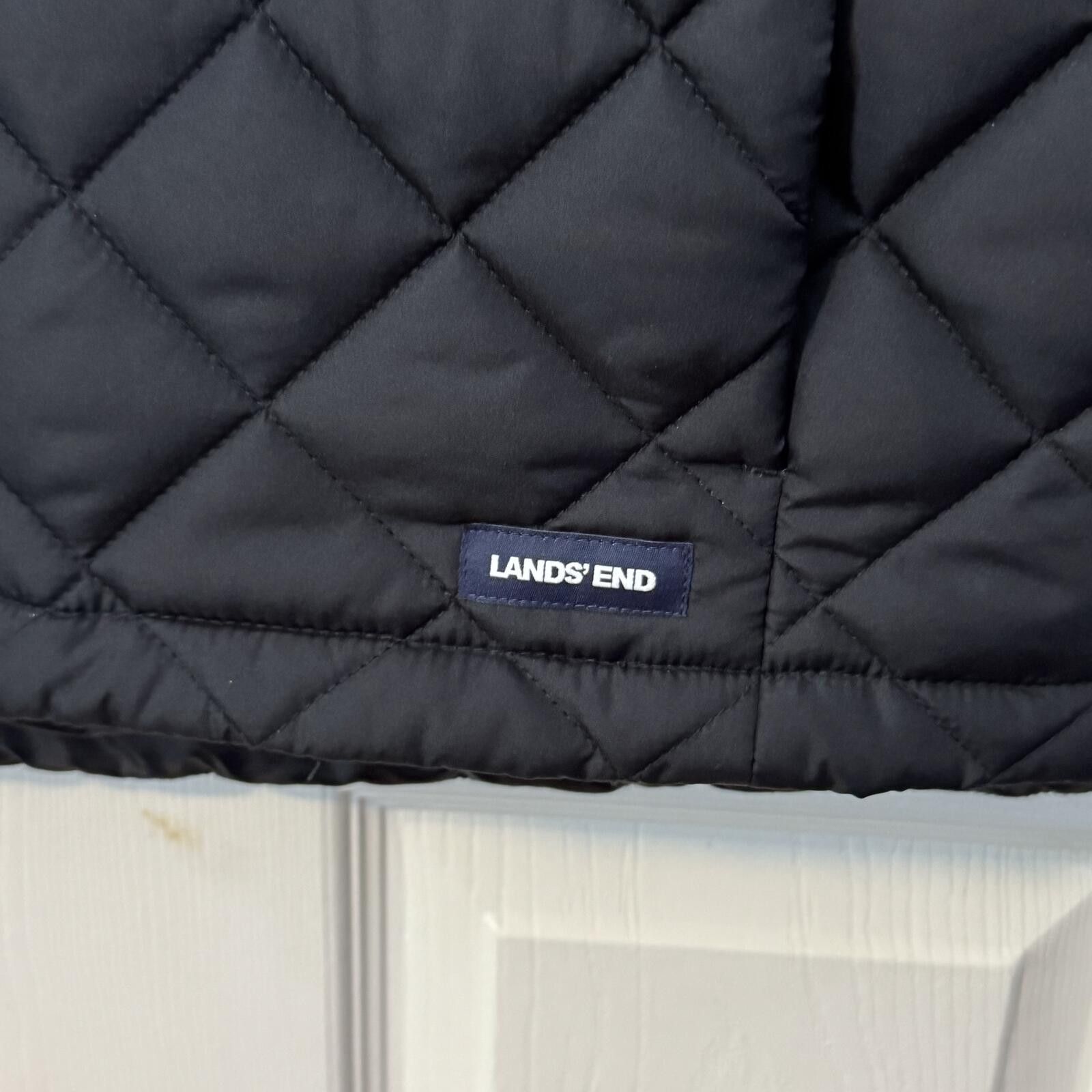 Lands' End NWOT Lands' End Quilted Black Vest Size M 10-12 Size M / US 6-8 / IT 42-44 - 3 Thumbnail