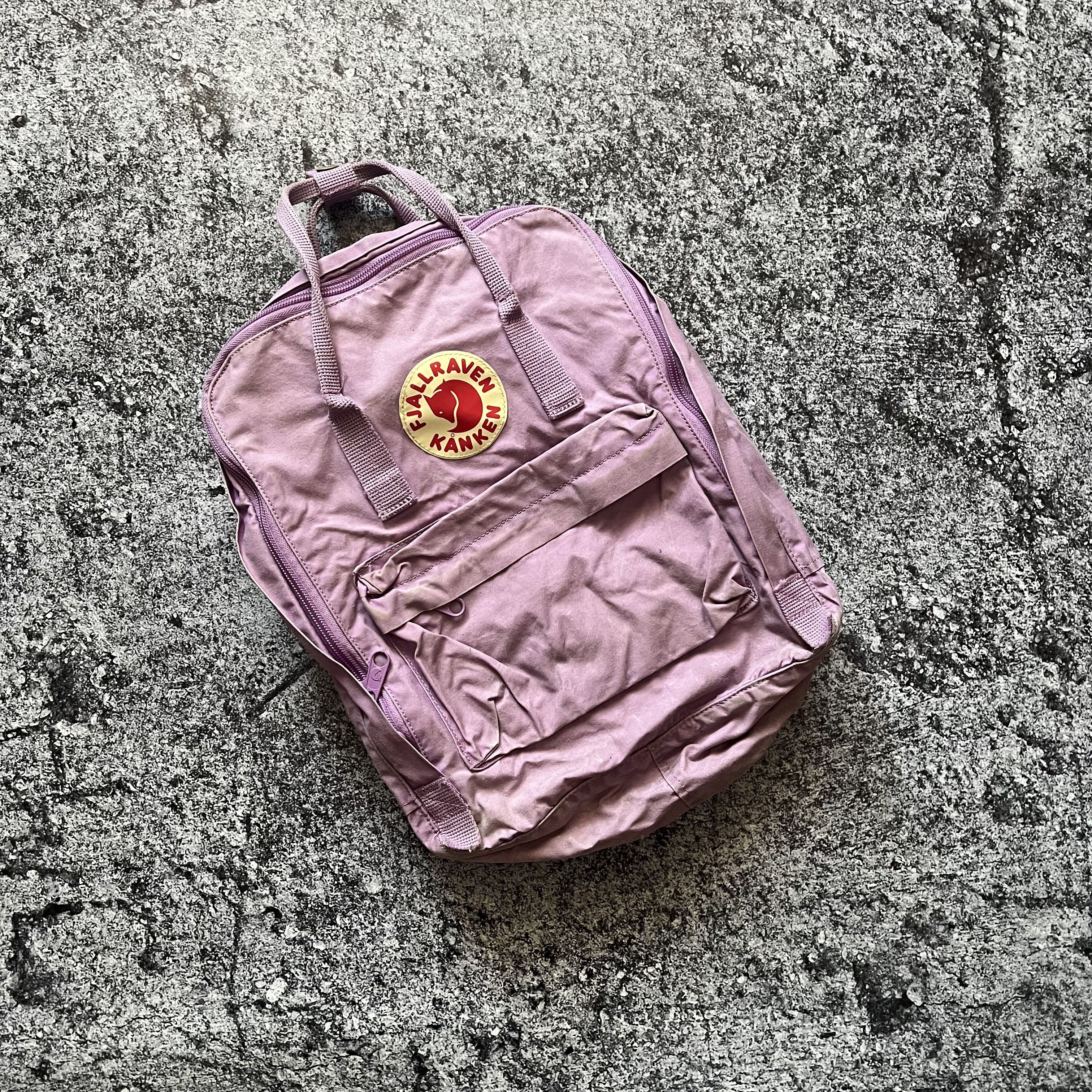 Fjallraven Lot of 5 🎒Fjallraven Kanken Backpack Bag Size ONE SIZE - 2 Thumbnail
