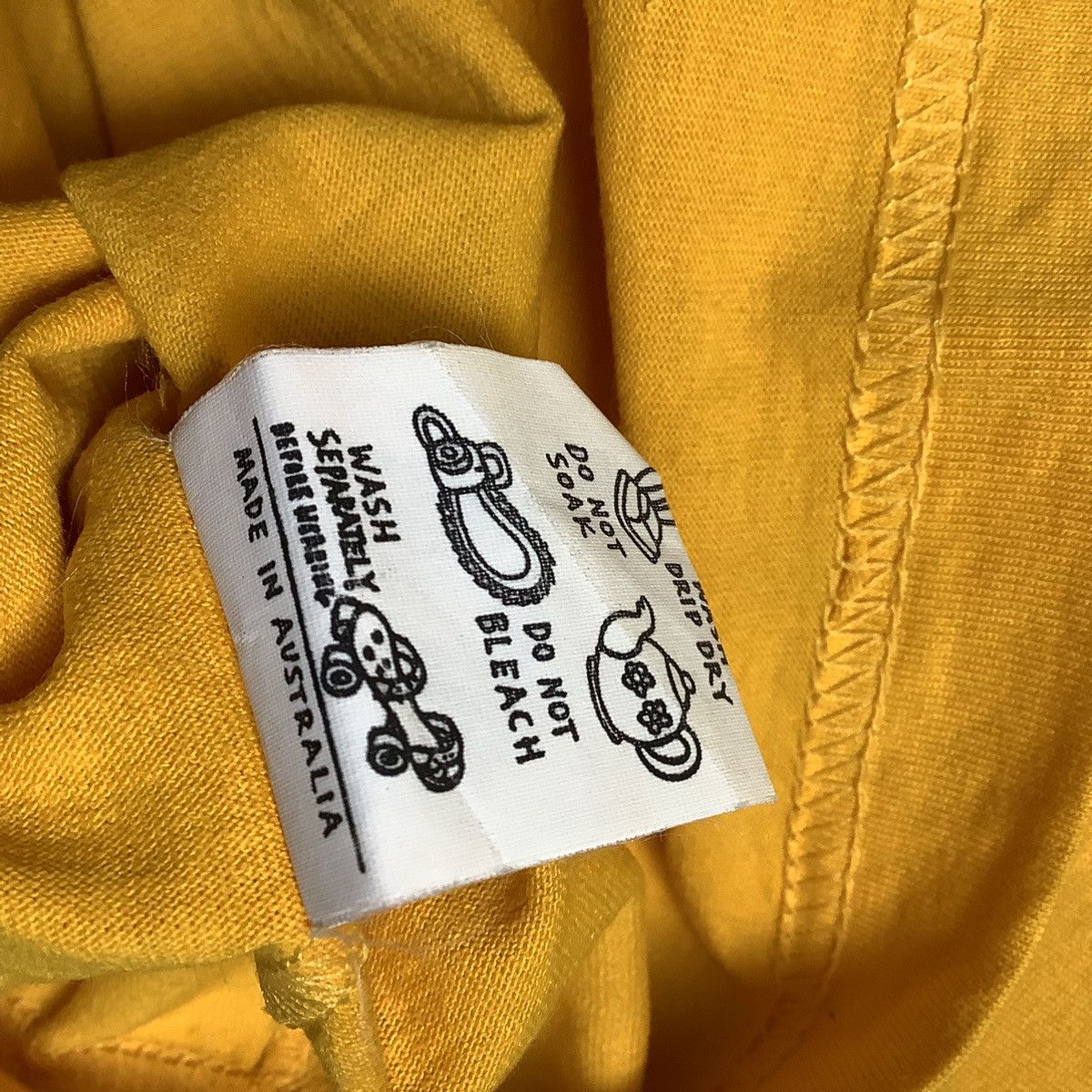 Mambo × Vintage 2000s Mambo Koala Beer Tee Size US S / EU 44-46 / 1 - 6 Thumbnail