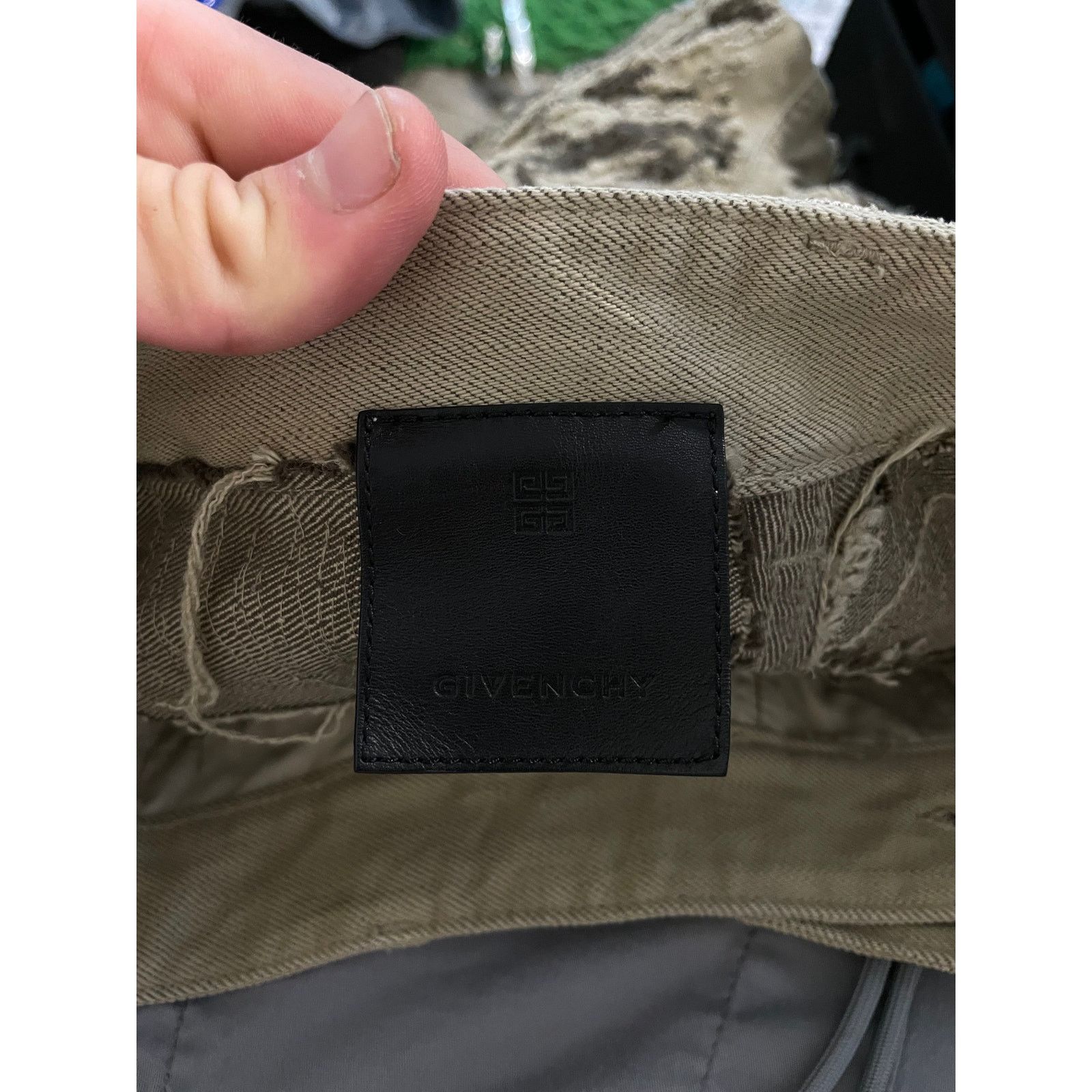 Givenchy Givenchy Ribbed Jeans Olive Used 32 Size US 32 / EU 48 - 3 Thumbnail