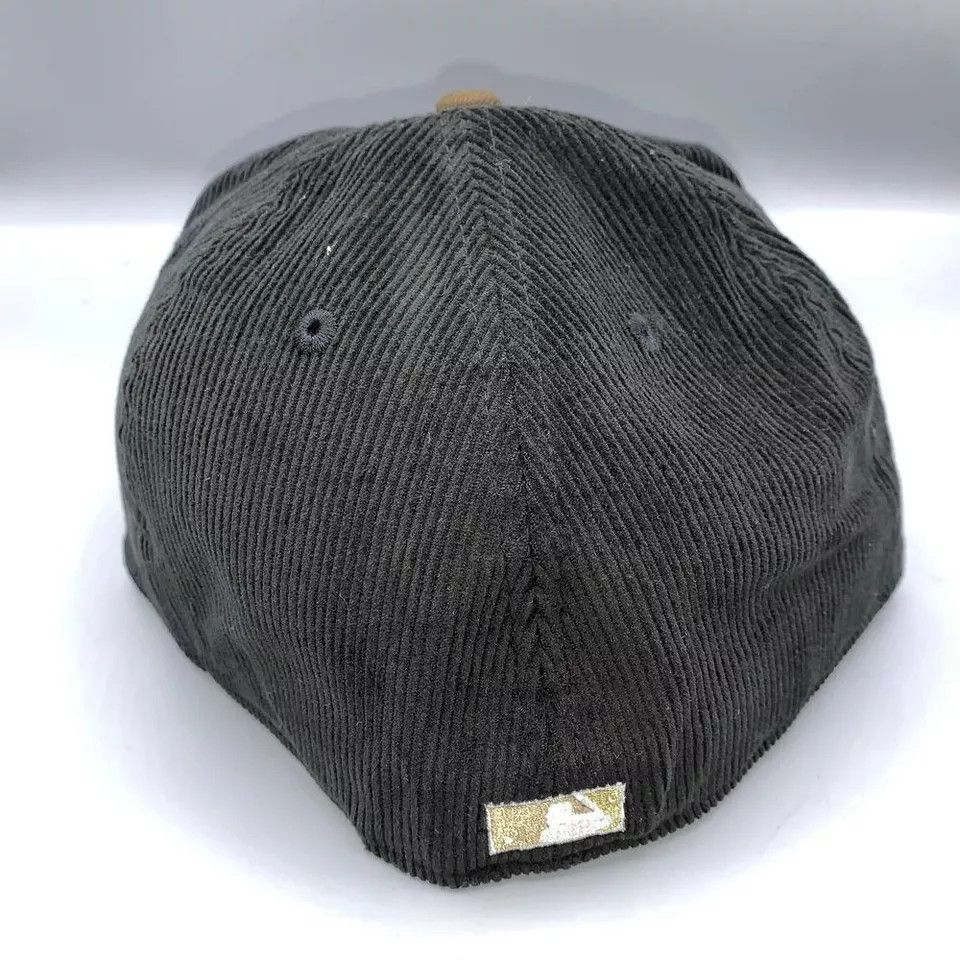 New Era Seattle Mariners Hat Men 7 1/2 Black Corduroy Fitted Cap Size ONE SIZE - 4 Thumbnail