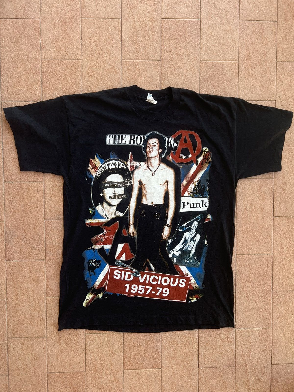 Band Tees × Vintage Rare Vintage T-Shirt Sex Pistols Sid Vicious 1957-1979 Shirt Size US XL / EU 56 / 4 - 1 Thumbnail