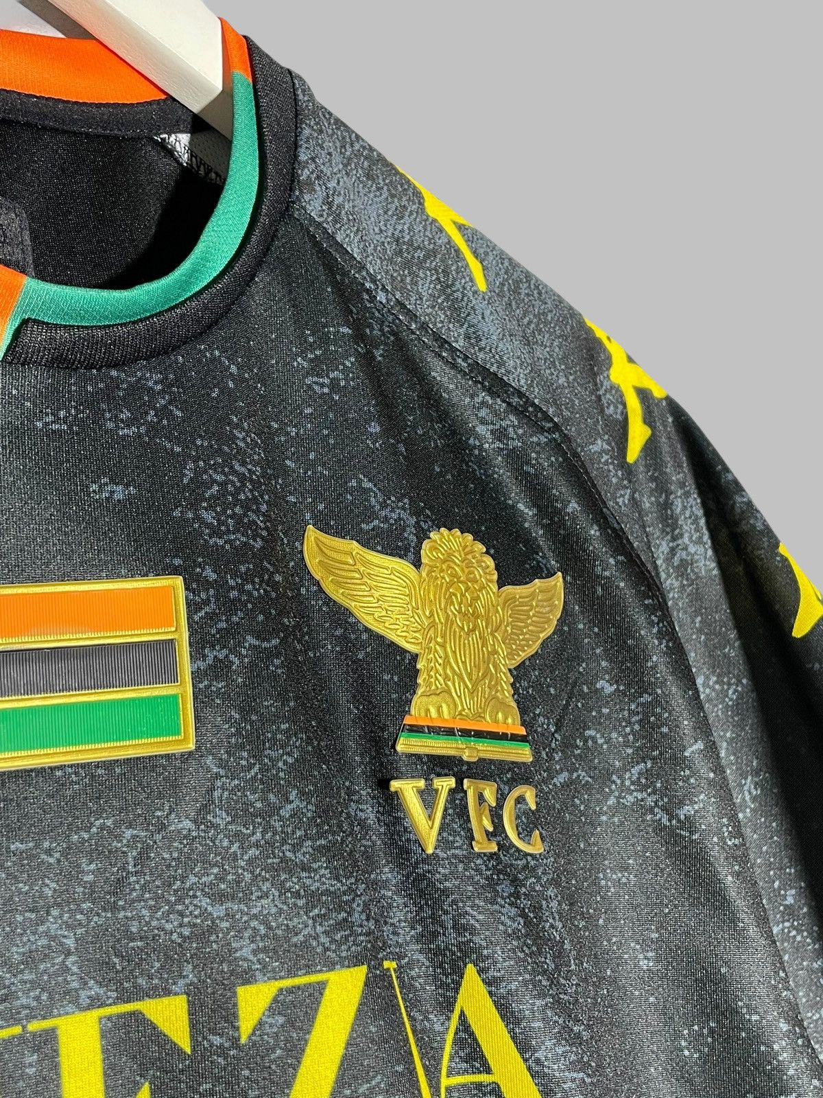Kappa Venezia FC Kappa 2021/22 Home Football Shirt Soccer Jersey Size US XL / EU 56 / 4 - 4 Thumbnail