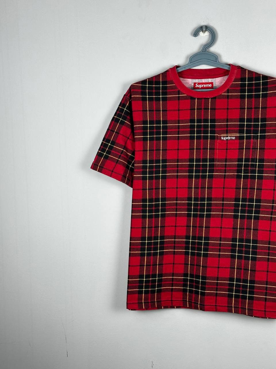 Supreme Supreme New York Plaid Pocket T Shirt Size US L / EU 52-54 / 3 - 2 Thumbnail