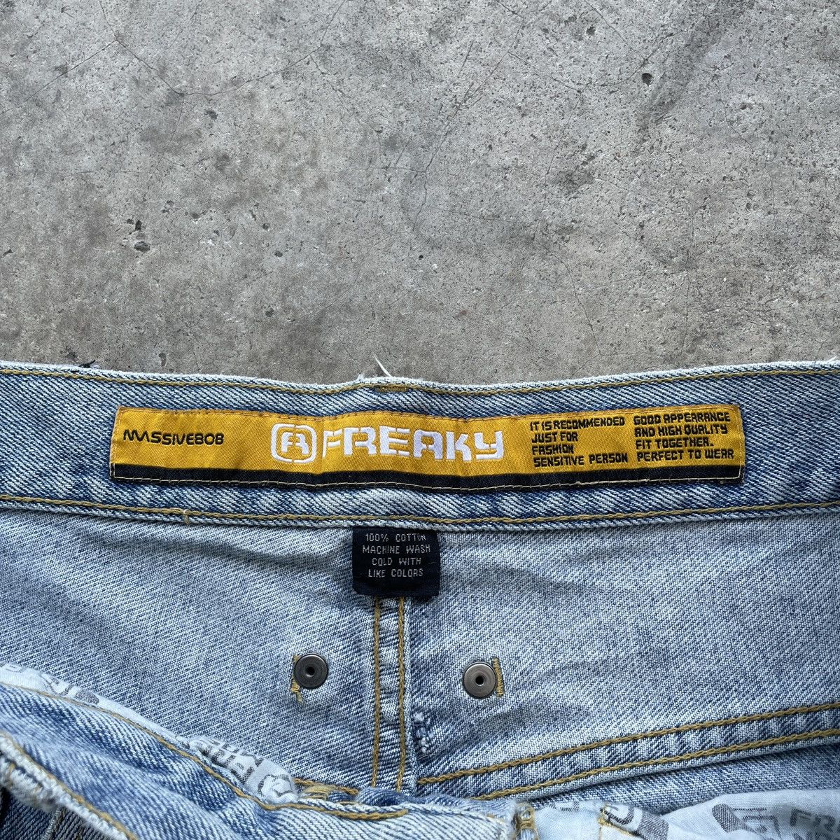 Japanese Brand RARE🔥 Vintage Freaky Soul Baggy Faded Denim Jeans Pants W33 Size US 33 - 8 Thumbnail