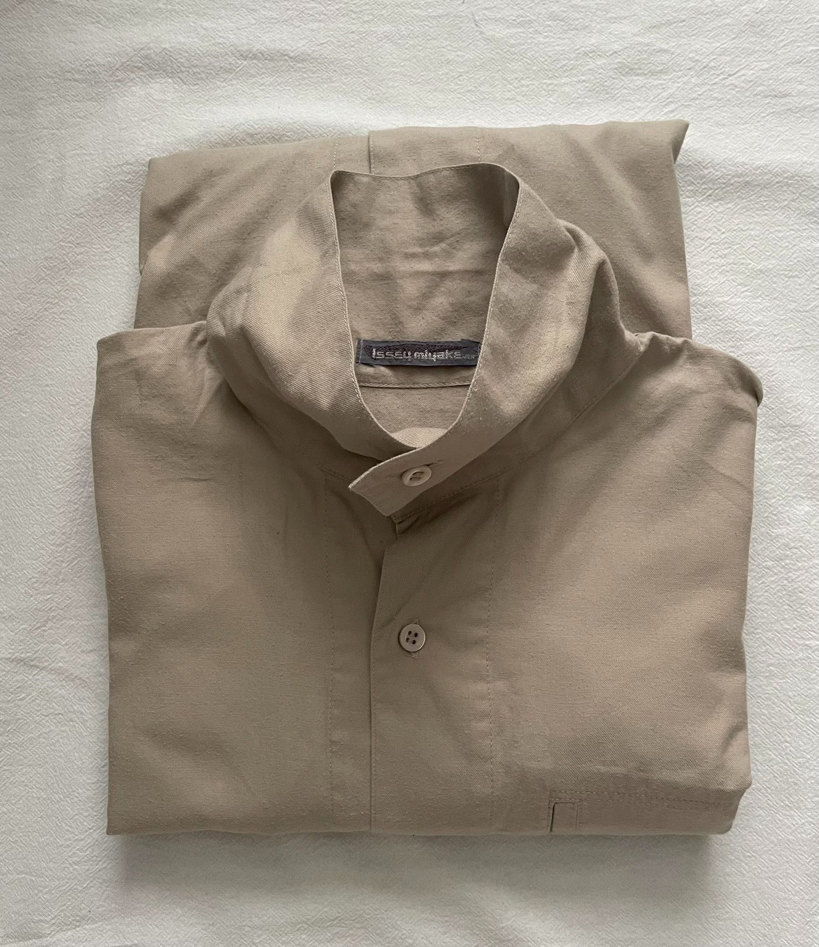 Issey Miyake 1980s Issey Miyake Khaki High Collar Shirt Size US M / EU 48-50 / 2 - 1 Thumbnail