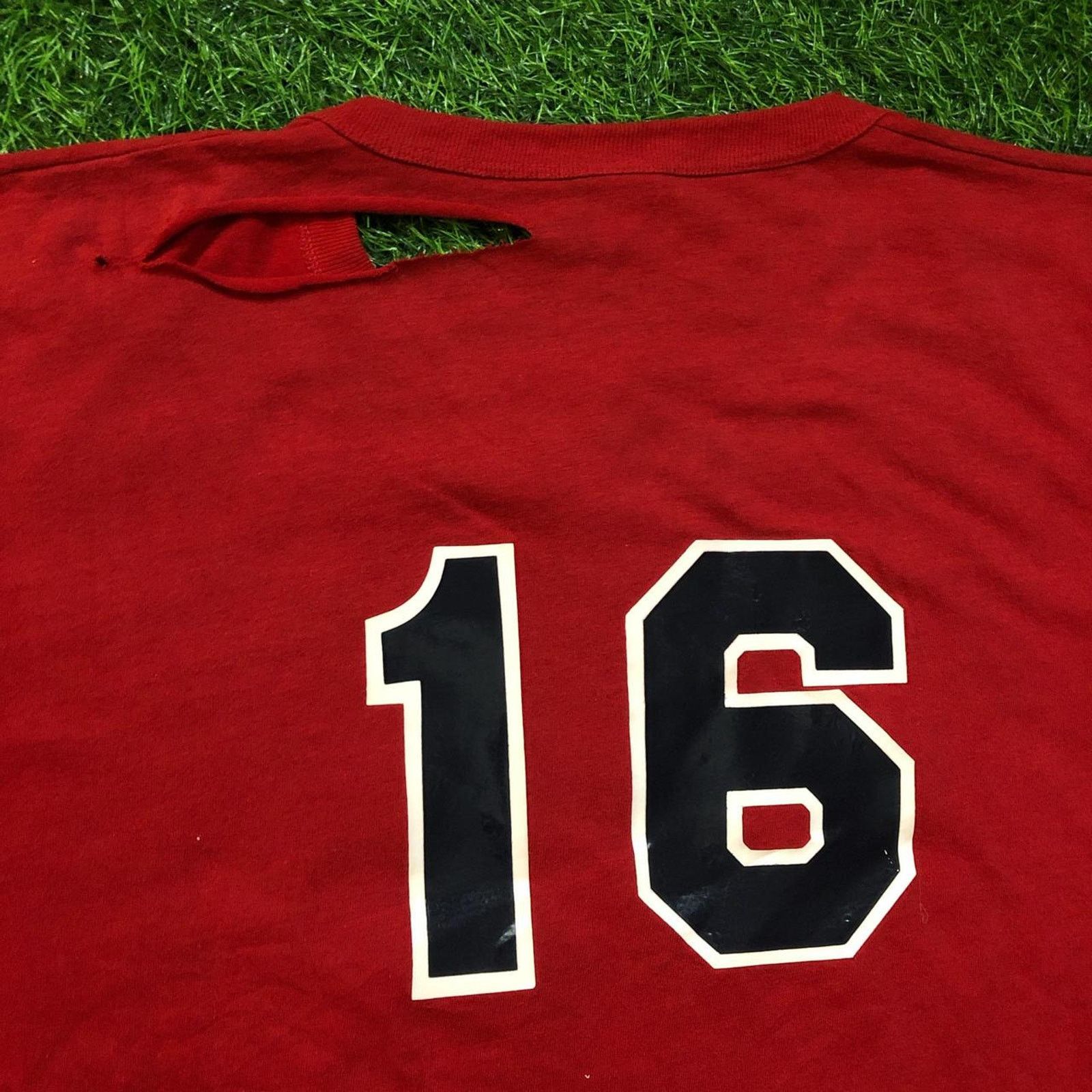 Russell Athletic Red Distressed ‘Loveland’ Graphic Number Tee Size US XL / EU 56 / 4 - 4 Thumbnail