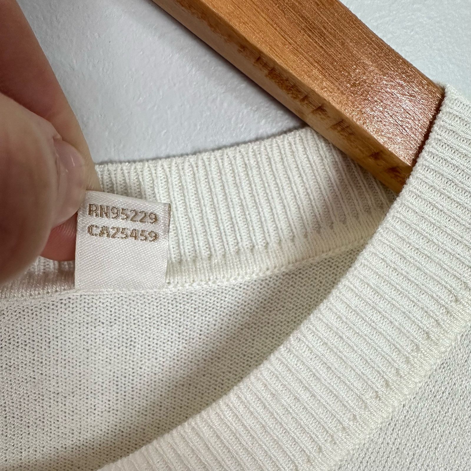 Ted Baker Ted Baker Yaline Ruffle Hem Overlay Woven Jumper Ivory Large Size L / US 10 / IT 46 - 8 Thumbnail