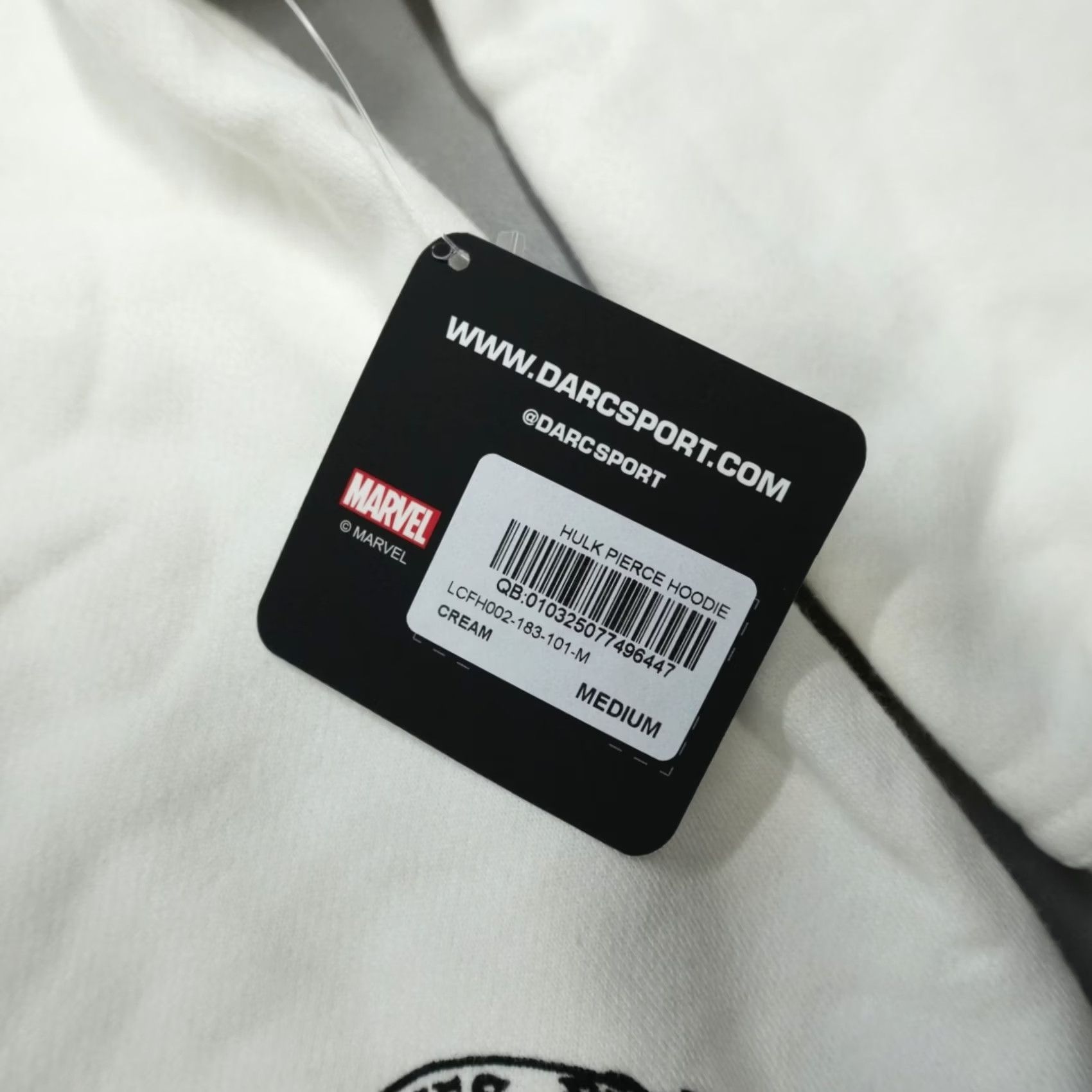 Darc Sport Darc Sport Marvel Red Hulk Pierce Hoodie Cream Men's M Relaxed Fit Hoodie Pullover Logo Graphic Print Sweatshirt Ips? Size US M / EU 48-50 / 2 - 4 Thumbnail