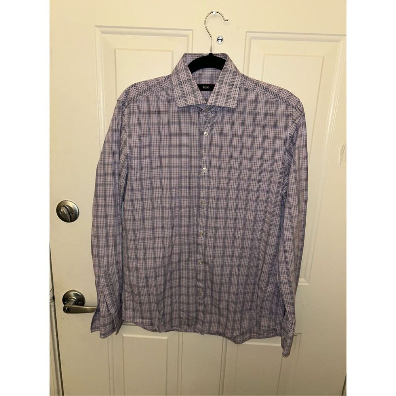 Hugo Boss Hugo Boss Button-Down Pink Blue Check Shirt, Sz Medium Size US M / EU 48-50 / 2 - 3 Thumbnail
