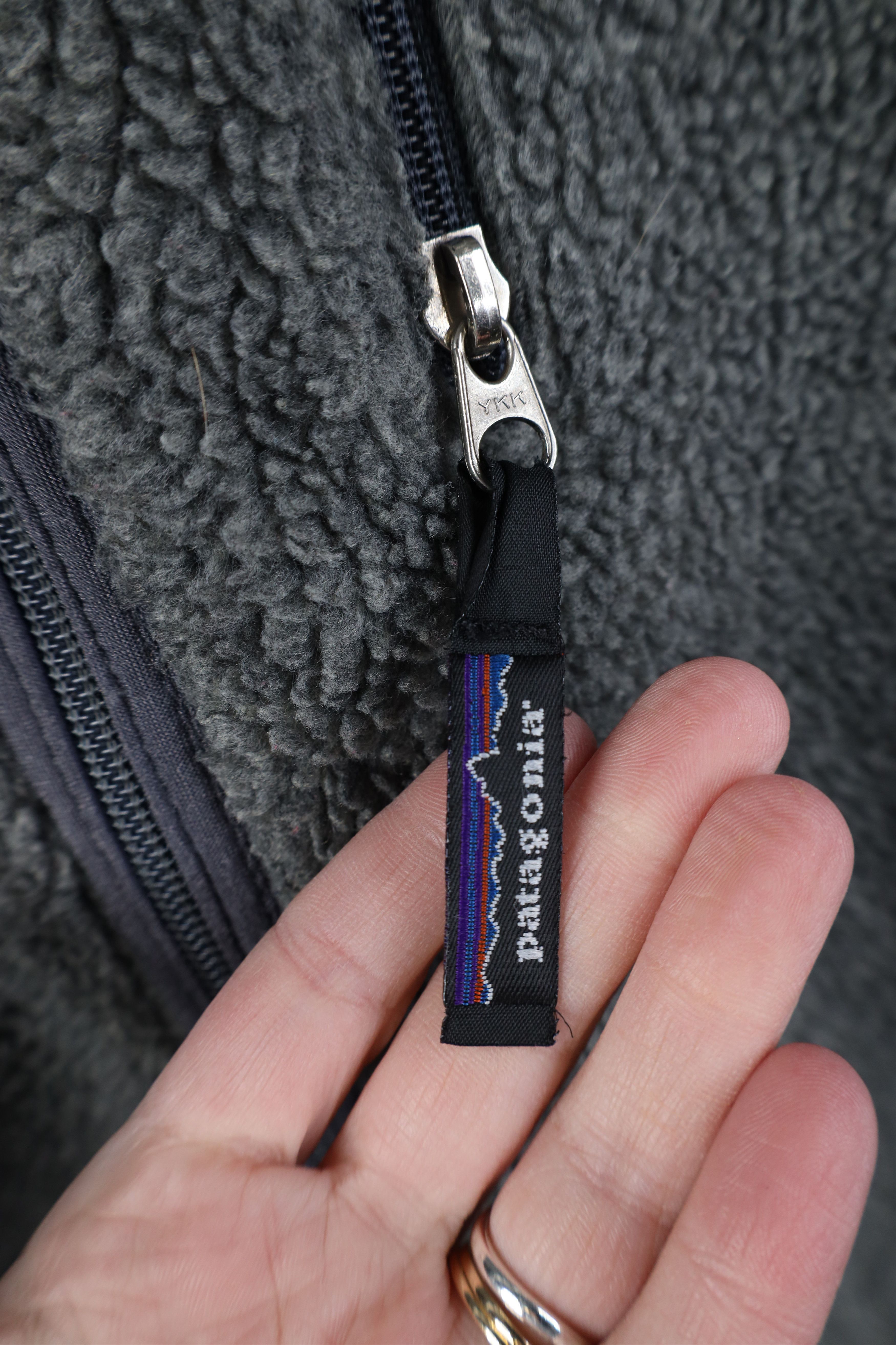 Patagonia Vintage 90s Patagonia Pile Fleece Full Zip Jacket Gray USA Size M / US 6-8 / IT 42-44 - 4 Thumbnail