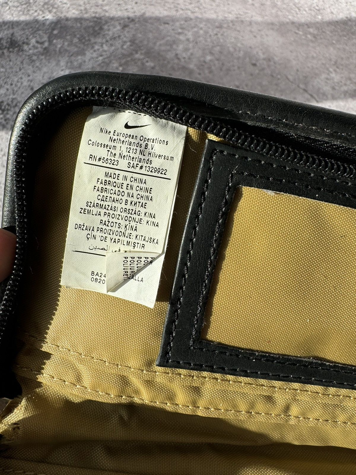 Nike × Vintage Nike Wallets Sports Vintage Size ONE SIZE - 7 Thumbnail