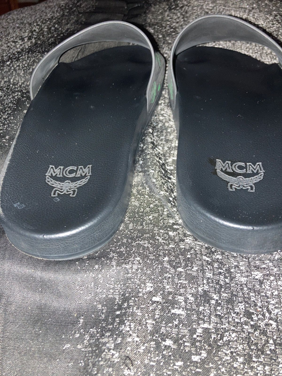 MCM MCM monogram print rubber slides Size US 9 / EU 42 - 4 Thumbnail