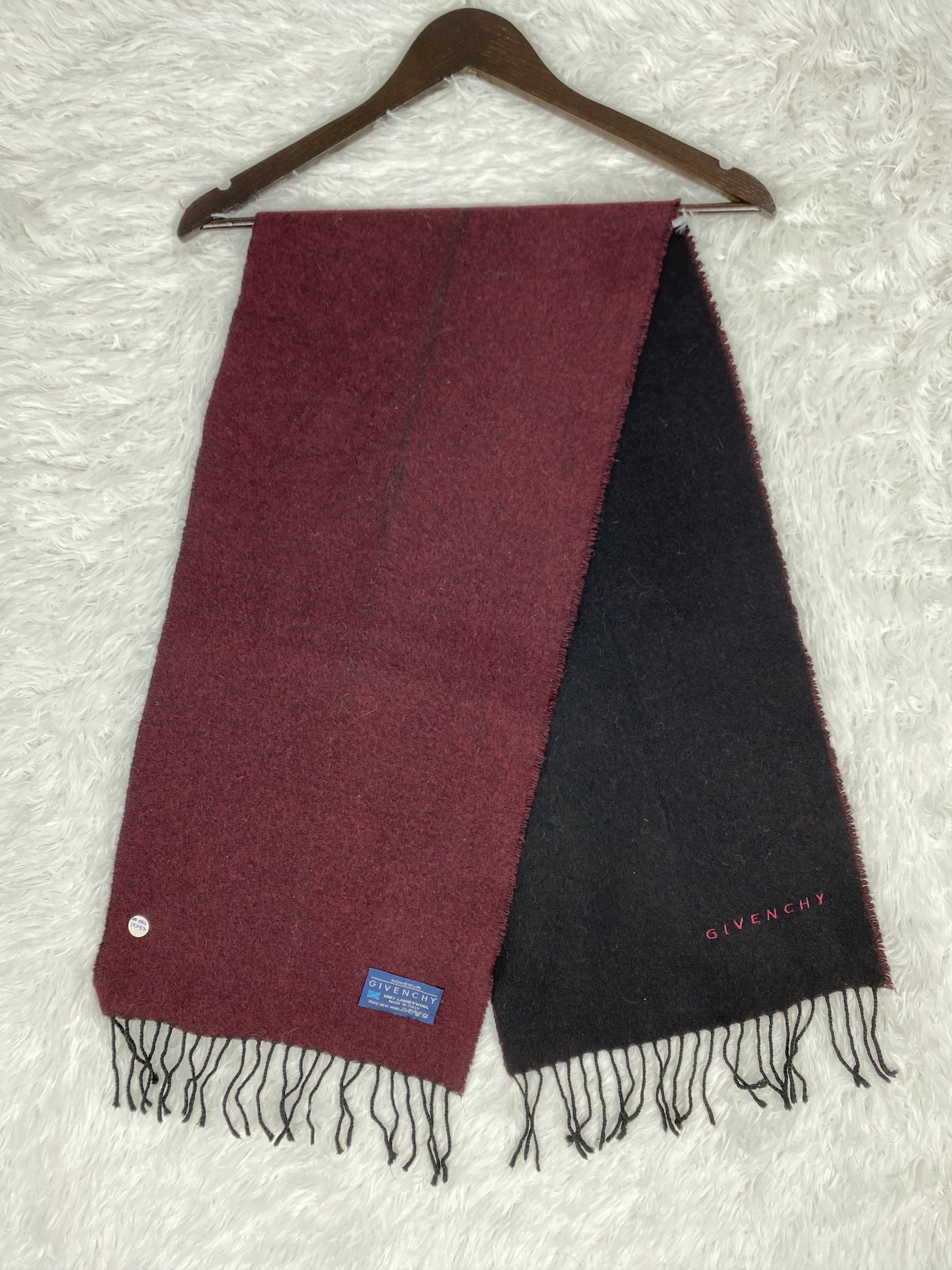 Givenchy Vintage Givenchy Scarf / Muffler Neckwear PM0062 Size ONE SIZE - 1 Thumbnail