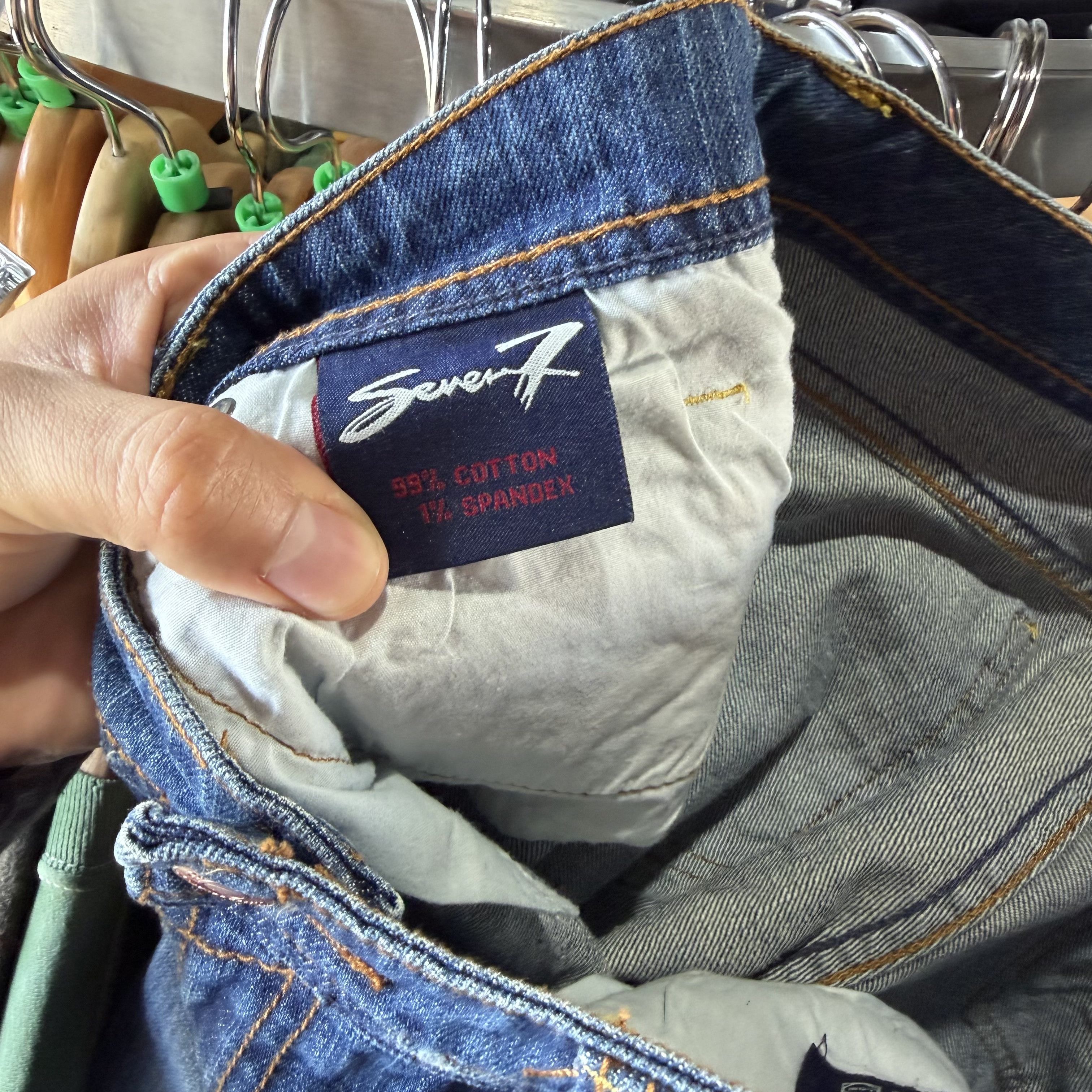 7 For All Mankind 7 For All Mankind Jeans Womens Dojo Flared Denim NWOT Size 32" / US 10 / IT 46 - 10 Thumbnail