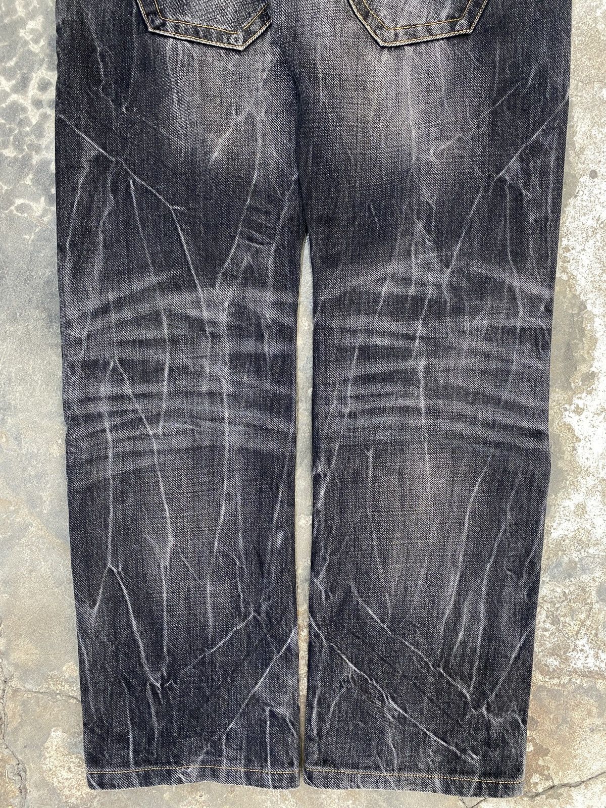 semanticdesign Semantic Design Distressed Harajuku Tigerskin Size US 35 - 14 Thumbnail