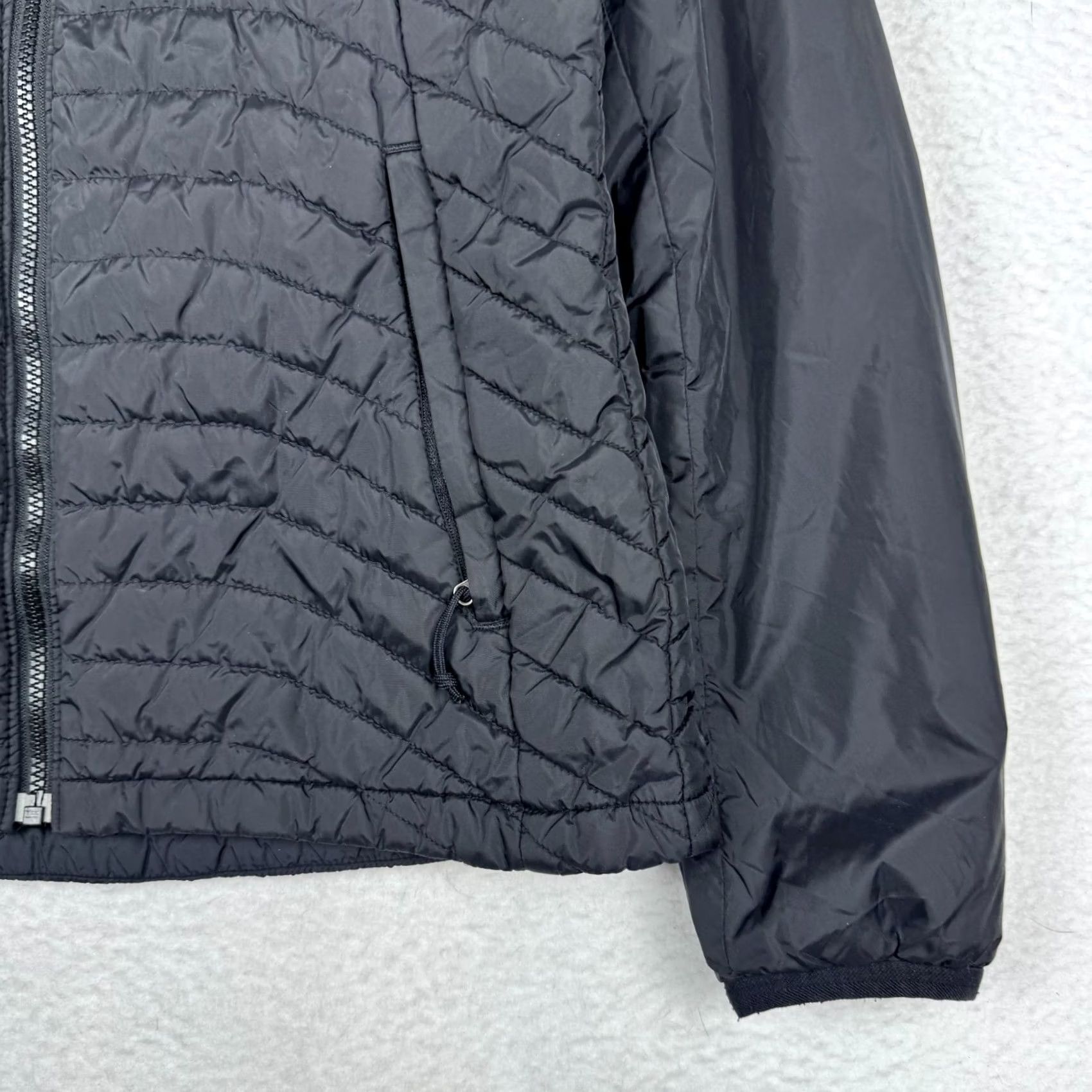 The North Face The North Face Womens Jacket Puffer Quilted Insulated Black Medium M Nylon Zip Casual Winter Fall Mens Girls Size M / US 6-8 / IT 42-44 - 3 Thumbnail