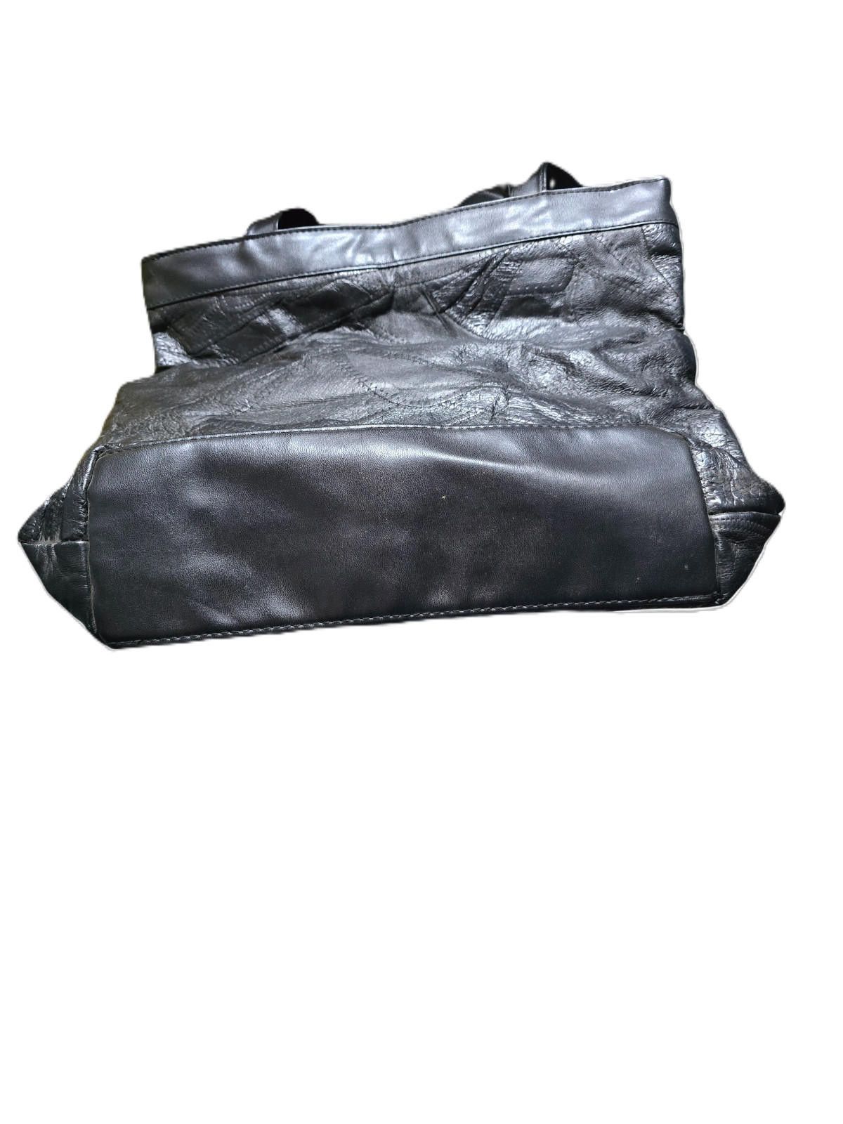 The Unbranded Brand Women's Solid Black Vinyl Tote Size ONE SIZE - 3 Thumbnail