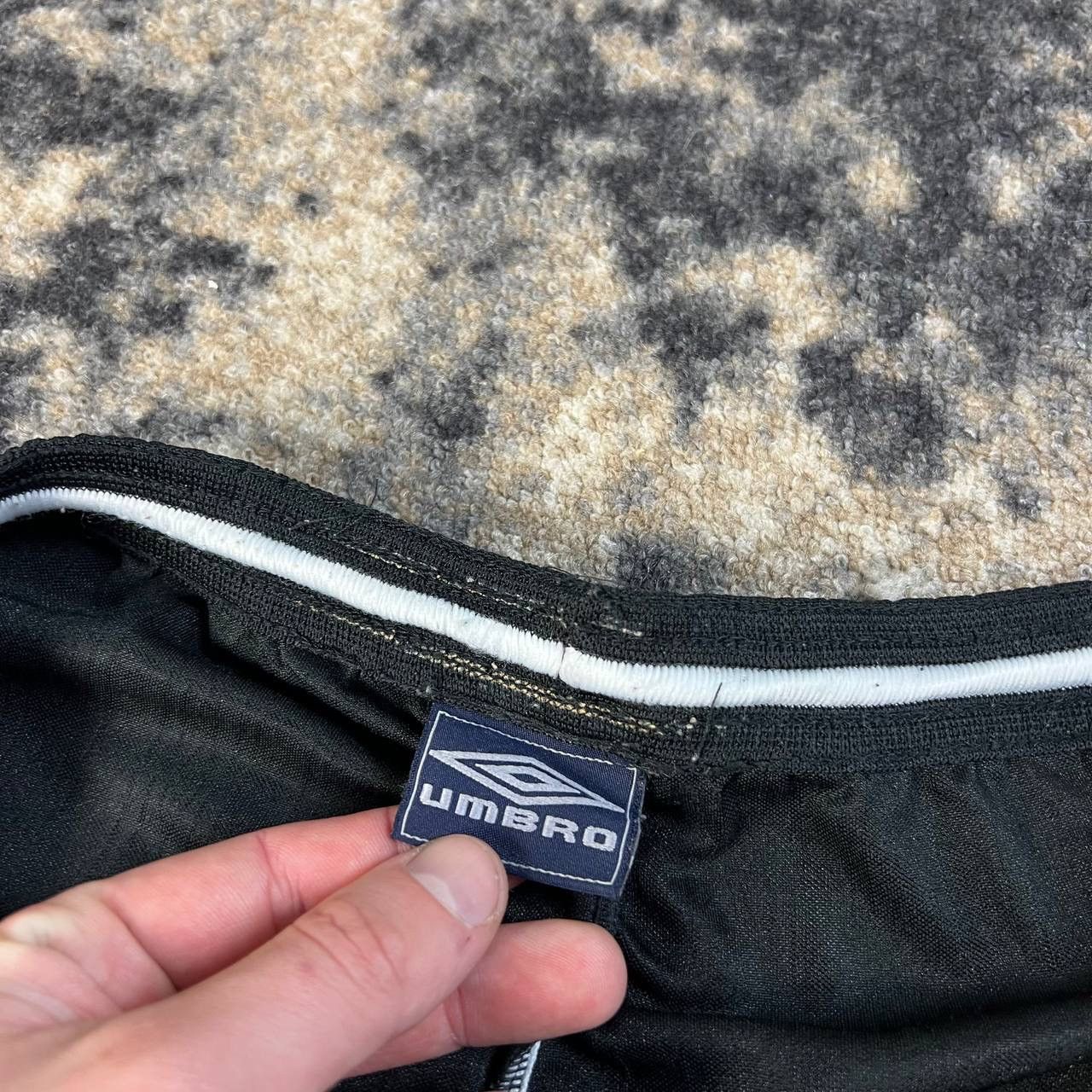 Umbro Umbro Vintage Y2K Monogram Light Shorts Sportswear Style Size US 32 / EU 48 - 5 Thumbnail
