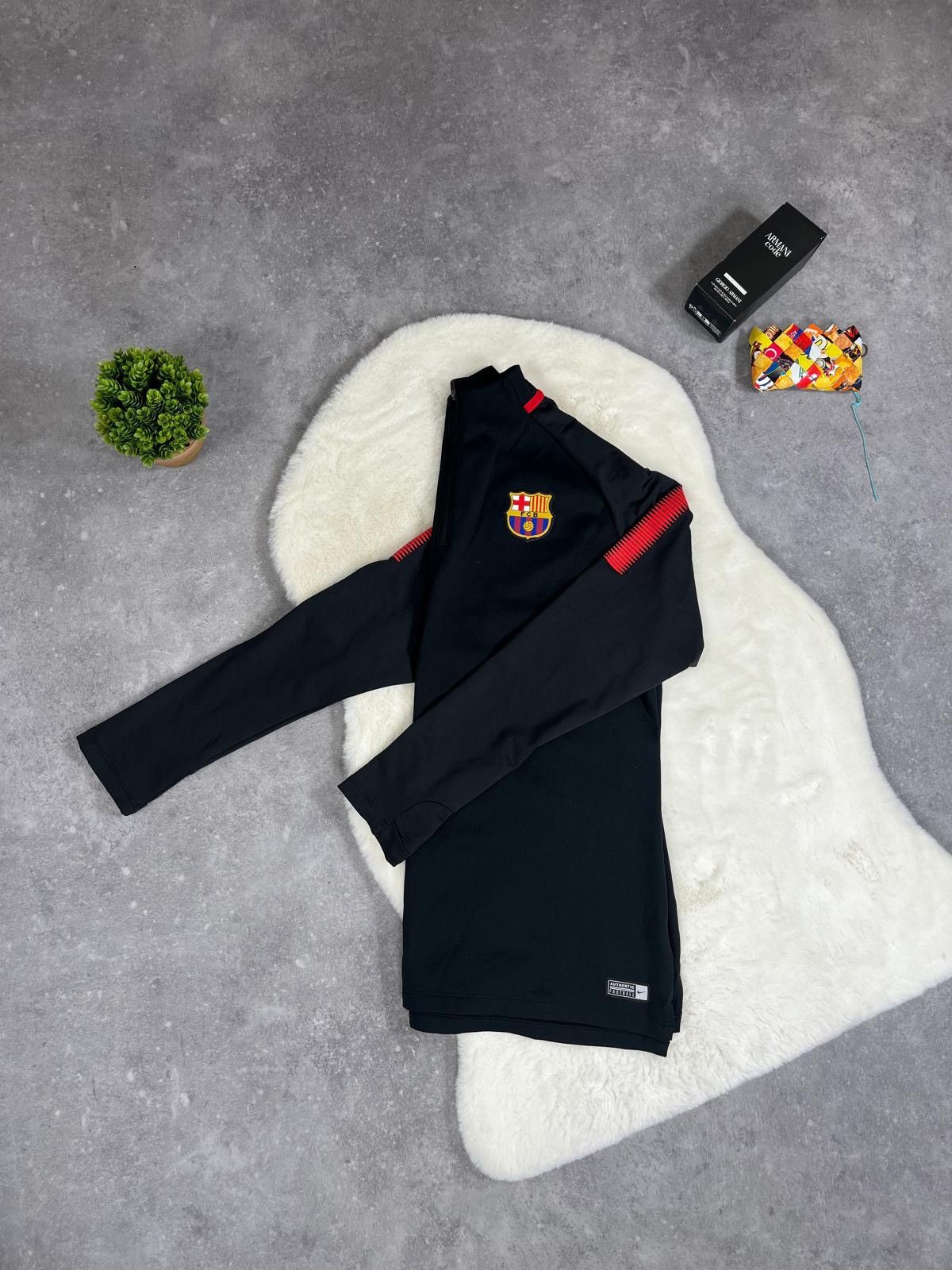 Nike Nike F.C. Barcelona Zip Sweatshirt Football Soccer Vintage Size US XL / EU 56 / 4 - 3 Thumbnail