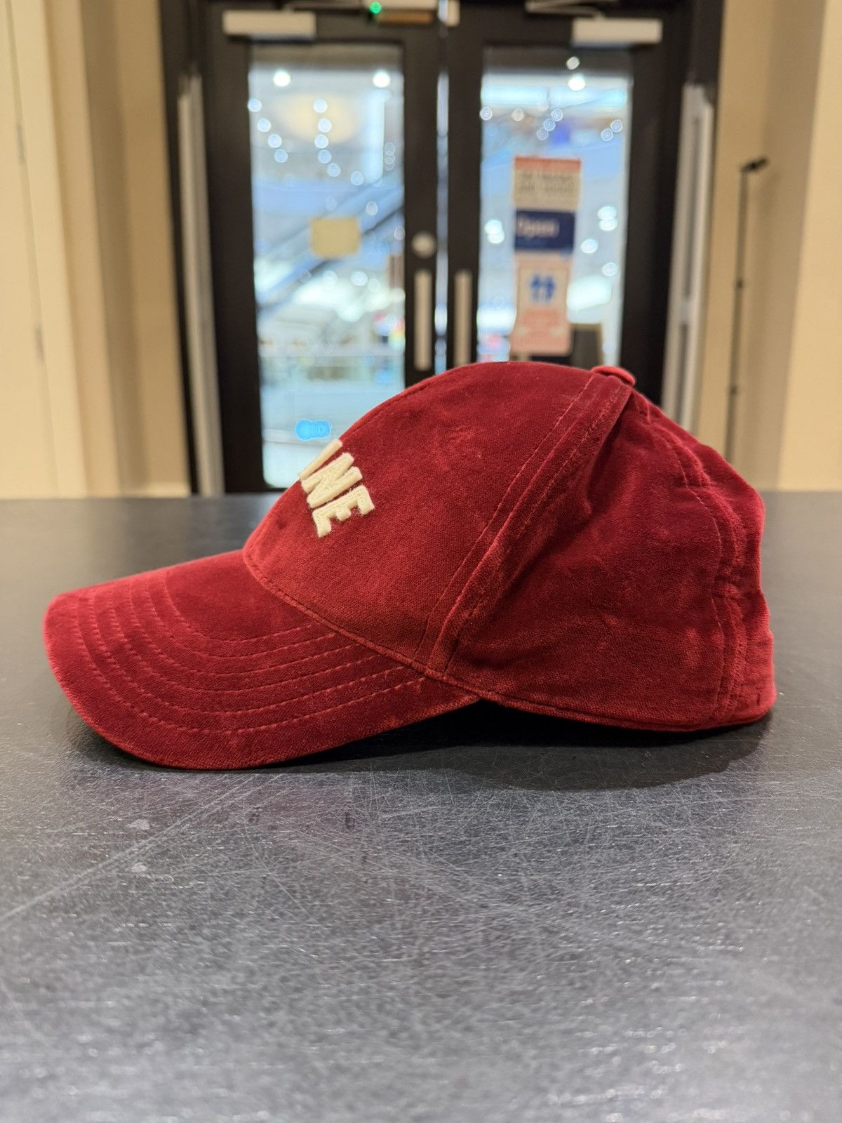 Celine Celine Velour Hat - Red Size ONE SIZE - 2 Thumbnail