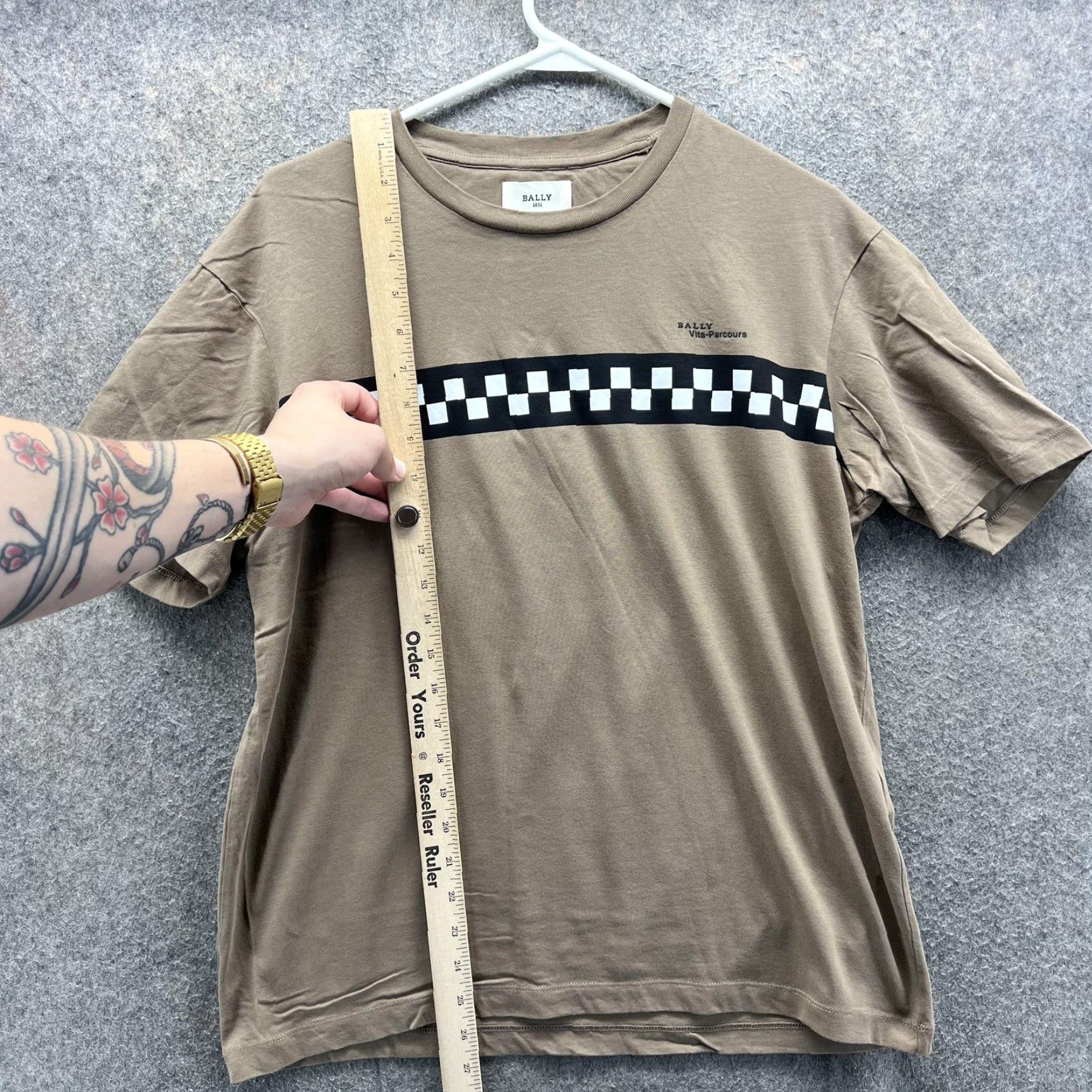 Bally Bally Shirt Mens 38 Brown Checkerboard Vita-Parcours Cotton Tee Graphic Shirt Mens 38 Beige Graphic Print Racing Cute Sports Tee Size US M / EU 48-50 / 2 - 5 Thumbnail