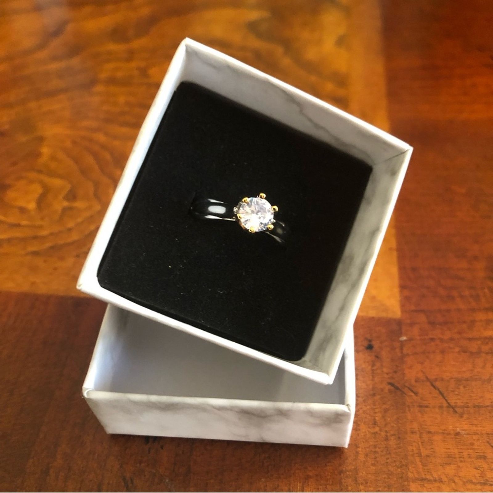 Jewelry 18kt gold and sterling silver 7mm CZ cocktail ring 8 NIB Size ONE SIZE - 9 Thumbnail