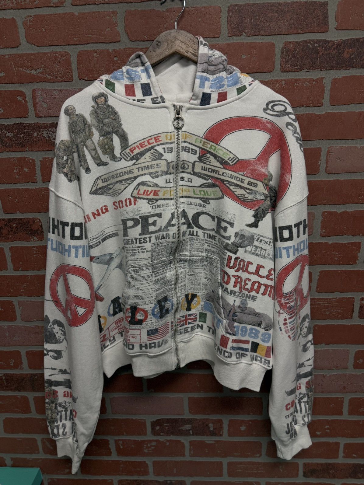 Vale Valley Peace Zip Up Hoodie Size XL (NEW) Size US XL / EU 56 / 4 - 3 Thumbnail