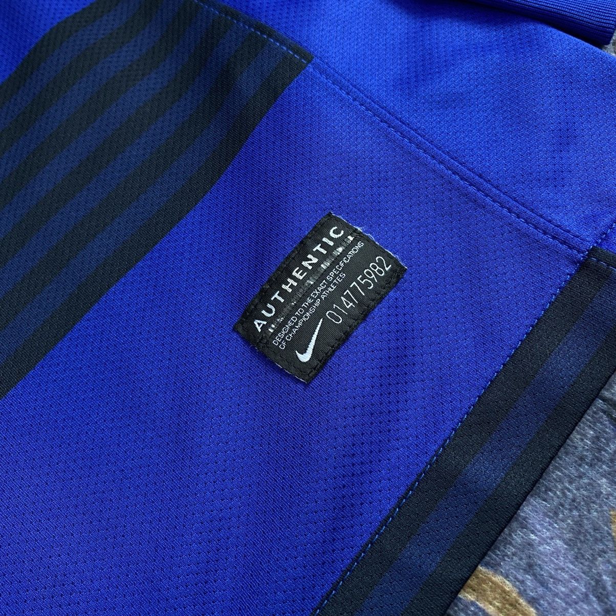 Nike × Vintage Vintage 2011/12 Nike Manchester United Away Jersey Size US L / EU 52-54 / 3 - 3 Thumbnail