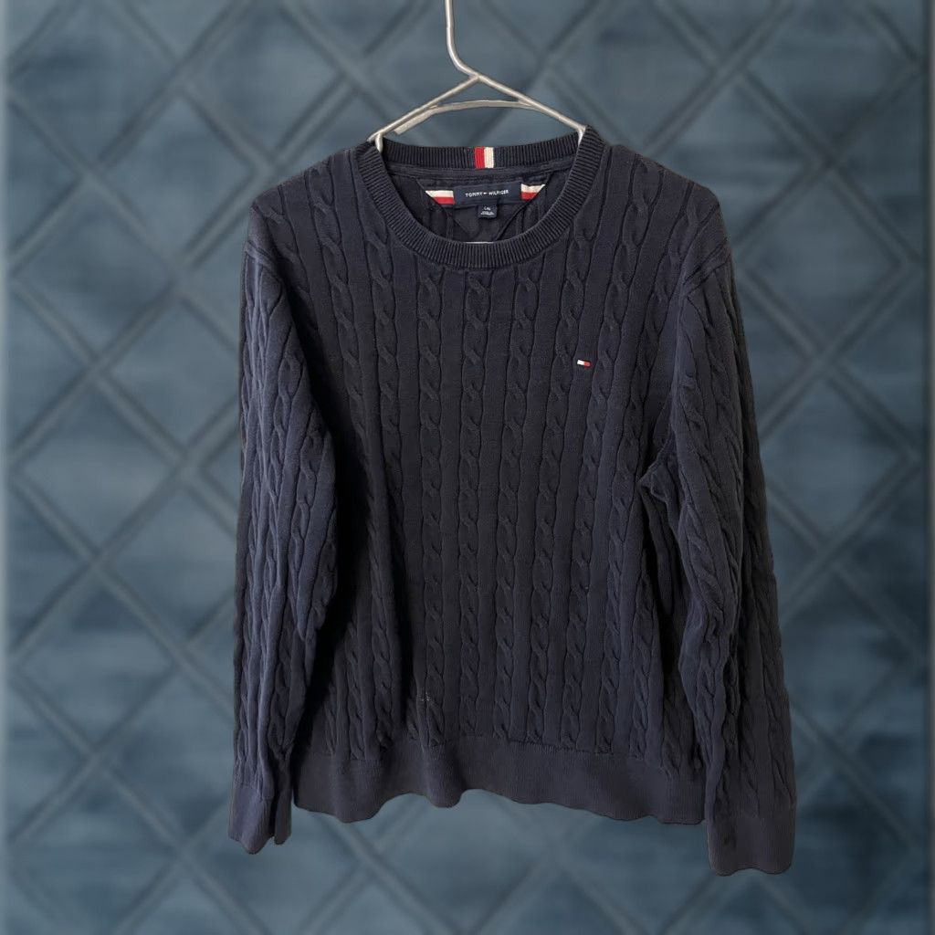 Tommy Hilfiger Tommy Hilfiger Navy Blue Men Crew Neck Cable Knit Sweater Large Size US L / EU 52-54 / 3 - 1 Thumbnail