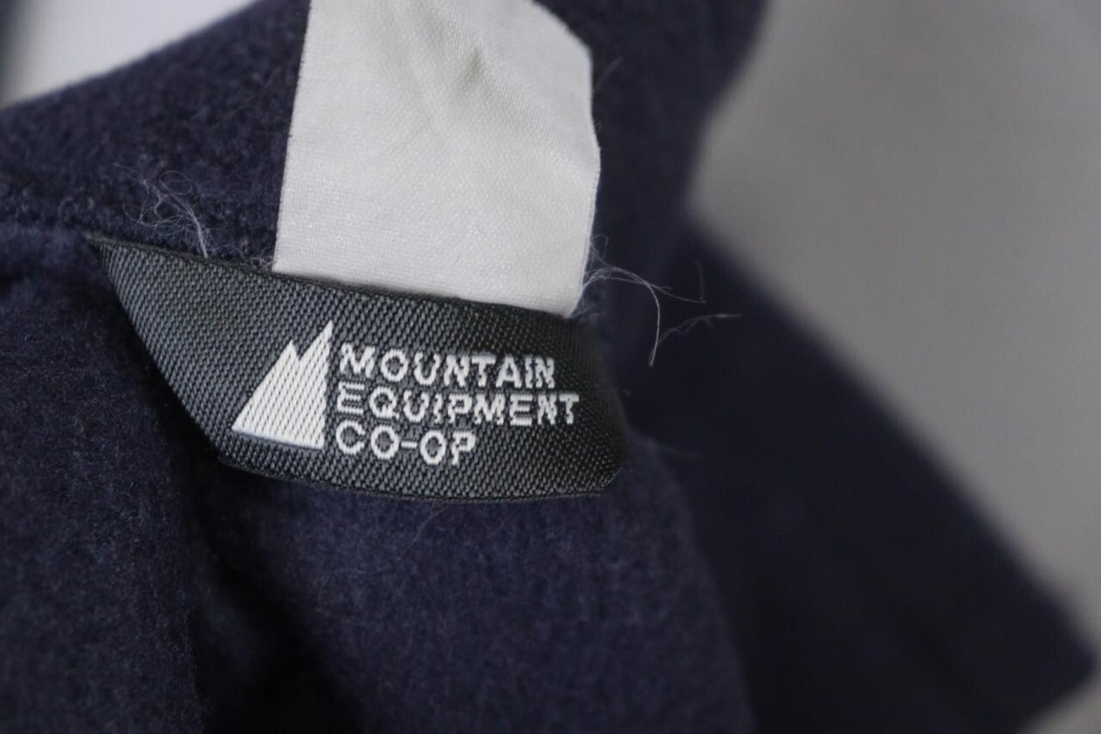 Mountain Equipment Company Mountain Equipment Navy Mock Neck Stretch Fleece Vest Size M Size US M / EU 48-50 / 2 - 11 Thumbnail
