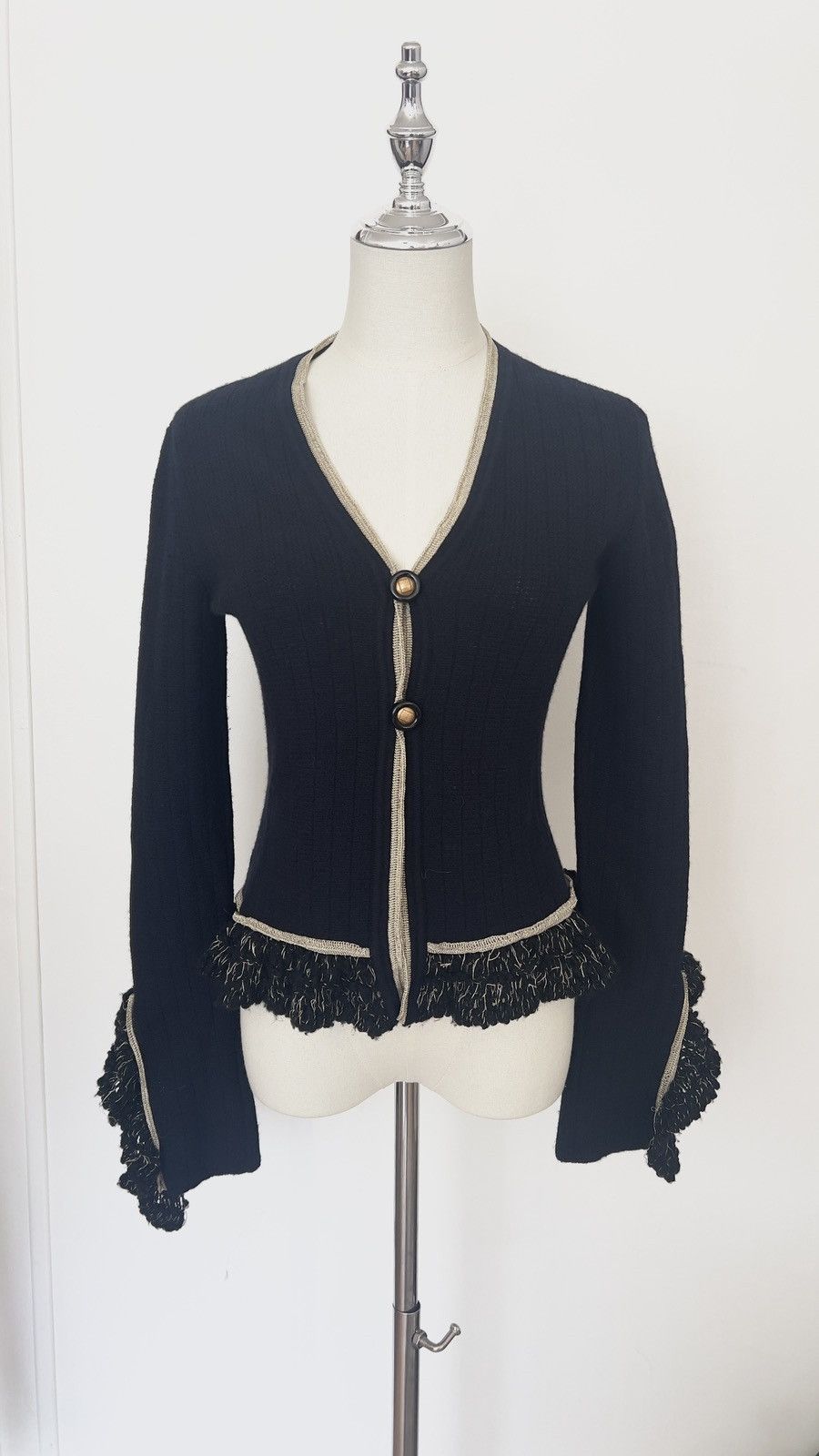 Fendi Fendi Cardigan – Cashmere – Size M – Very Good Condition Size S / US 4 / IT 40 - 1 Thumbnail