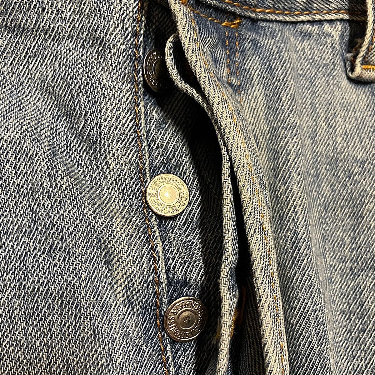 Vintage Vintage Levi’s 501 Jeans Size US 38 / EU 54 - 4 Thumbnail