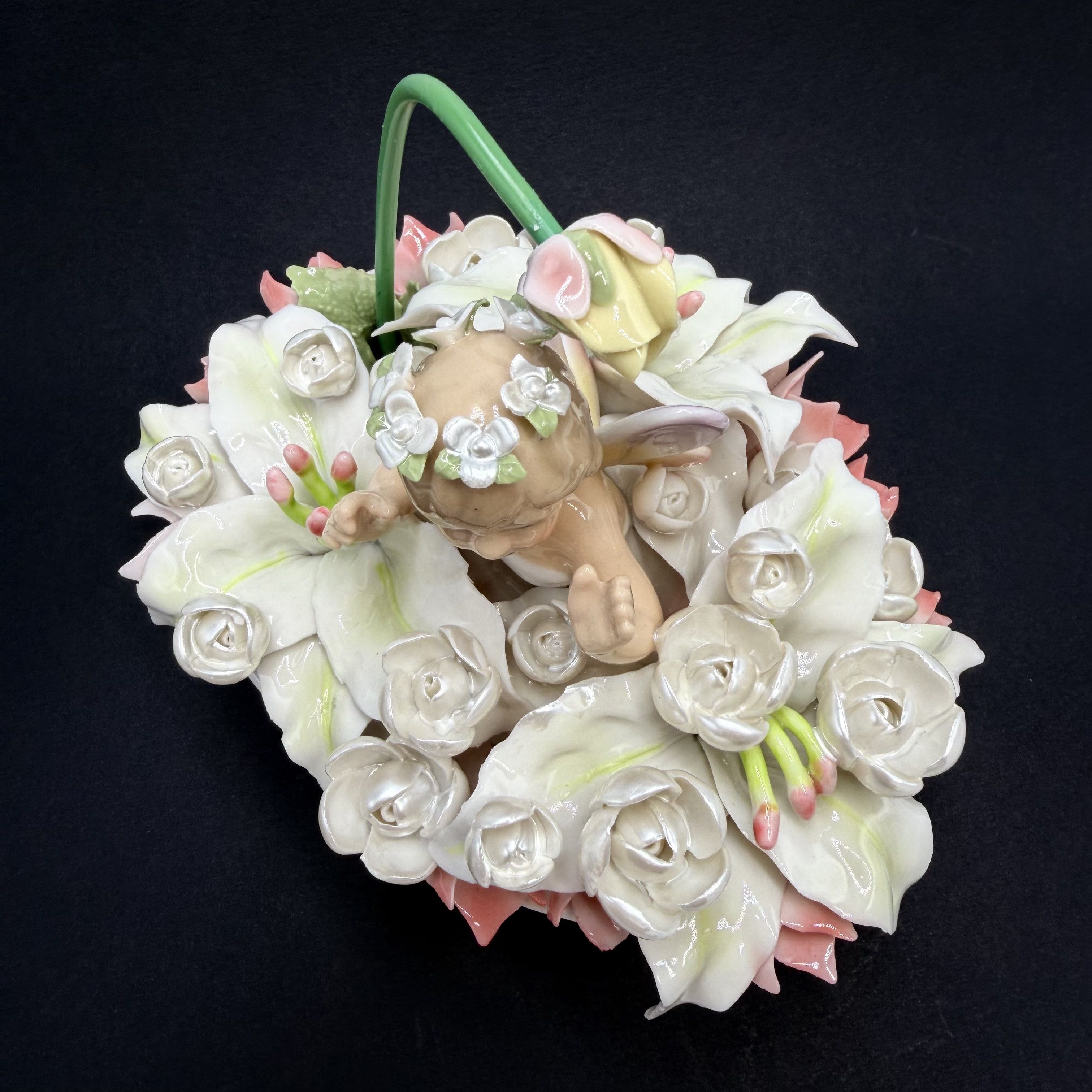 Vintage Pavone Musical Fairy Porcelain Flower Bath Music Box Size ONE SIZE - 9 Thumbnail