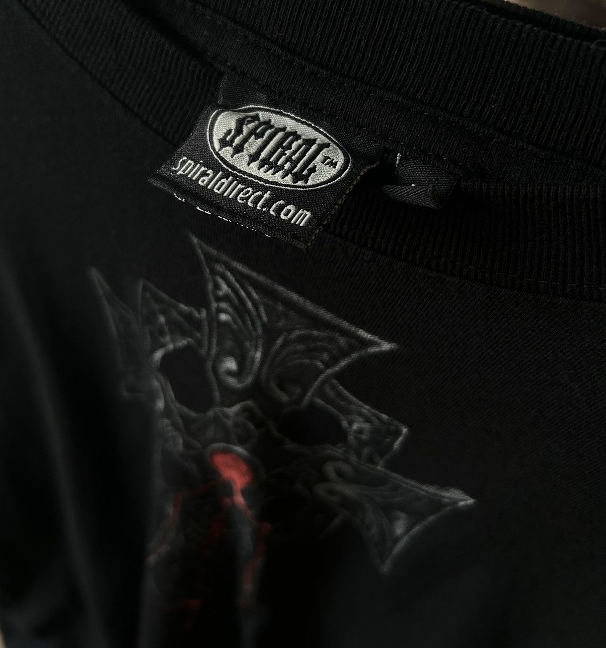 Vintage Skull tee shirt vintage spiral black Size US L / EU 52-54 / 3 - 10 Thumbnail