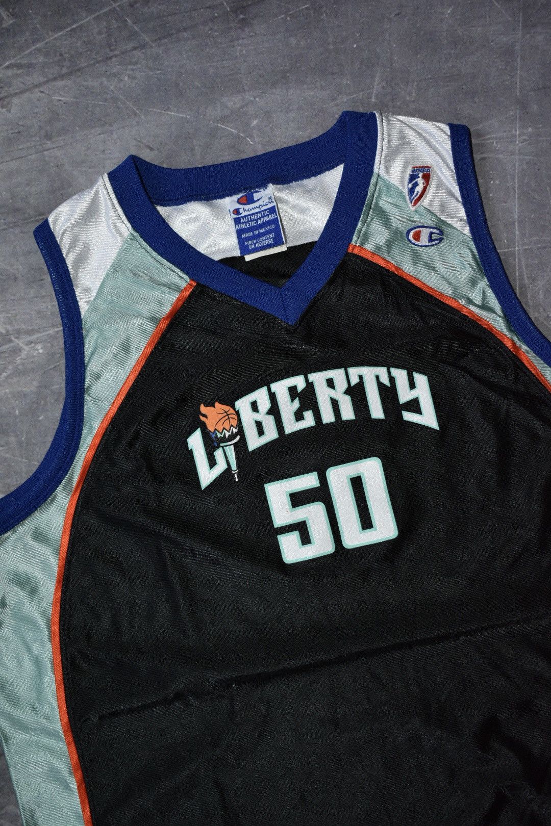 Champion × NBA × Vintage Vintage New York Liberty Rebecca Lobo WNBA Champion Jersey Size US XS / EU 42 / 0 - 3 Thumbnail