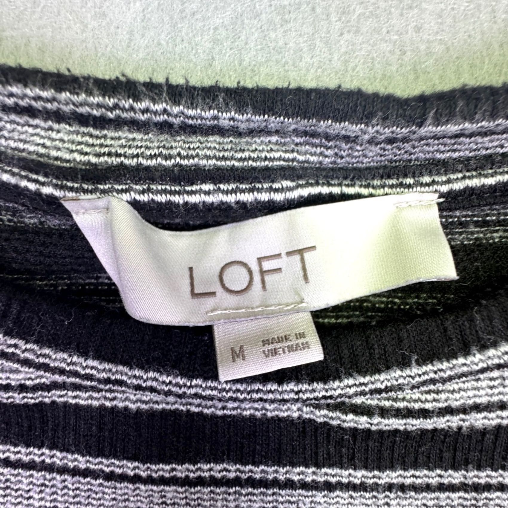 Loft LOFT Dress Women's M Black Grey Striped Short Sleeve Knit Pockets Crew Neck Mini Casual Everyday Stylish Multicolor 2020s Mens Womens Size M / US 6-8 / IT 42-44 - 4 Thumbnail