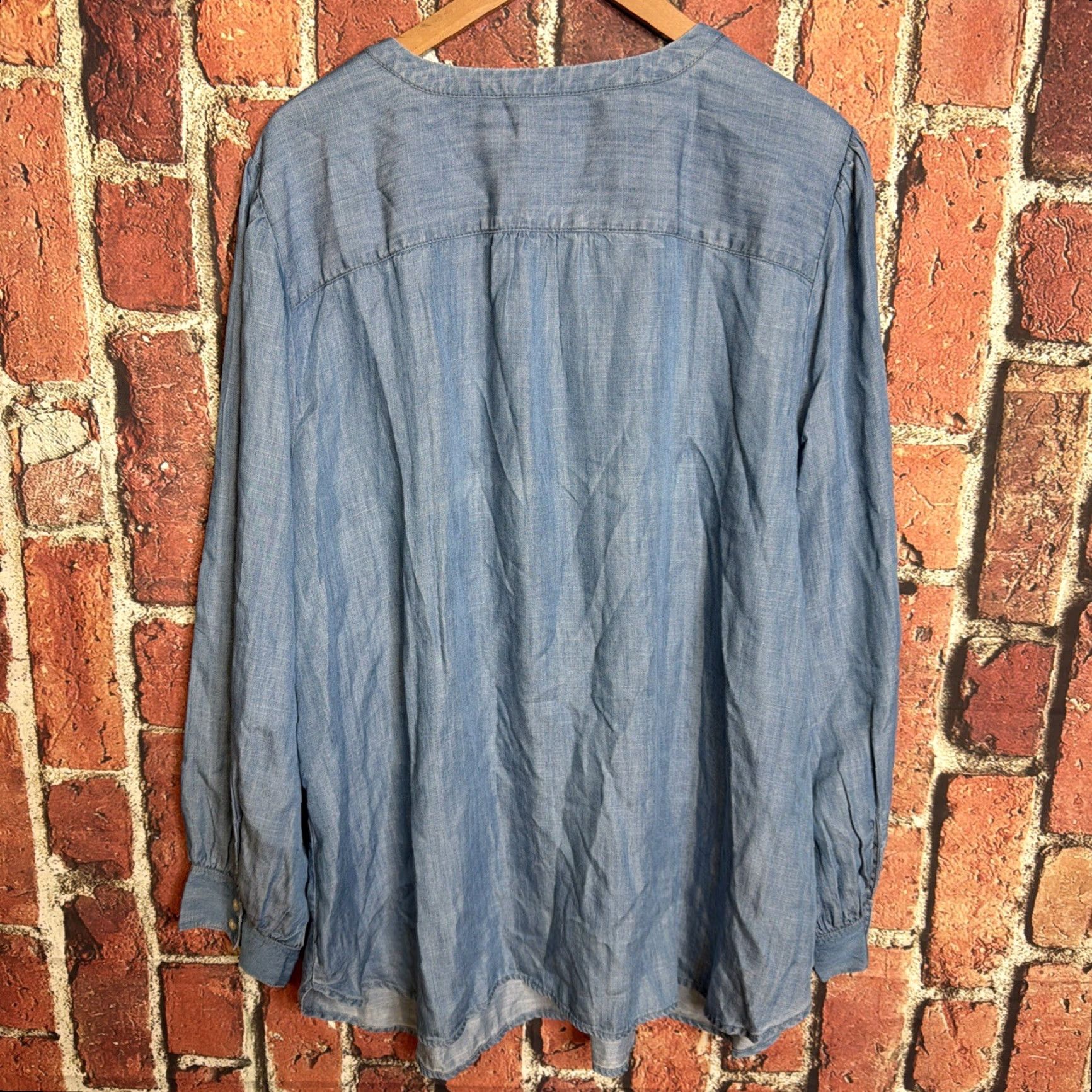 Talbots Talbots Blouse Shirt 3X Women Chambray Button Front Tunic Full Button Casual Office Women’s Plus Size XXL / US 16-18 / IT 52-54 - 3 Thumbnail