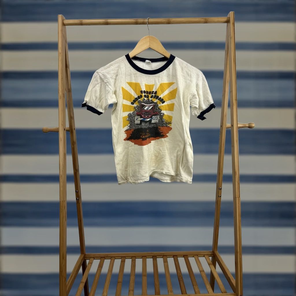 Vintage VINTAGE 70s Toyota Comes On Strong Monster Truck Ringer T-Shirt cream XS Men Boxy Size US XS / EU 42 / 0 - 1 Thumbnail