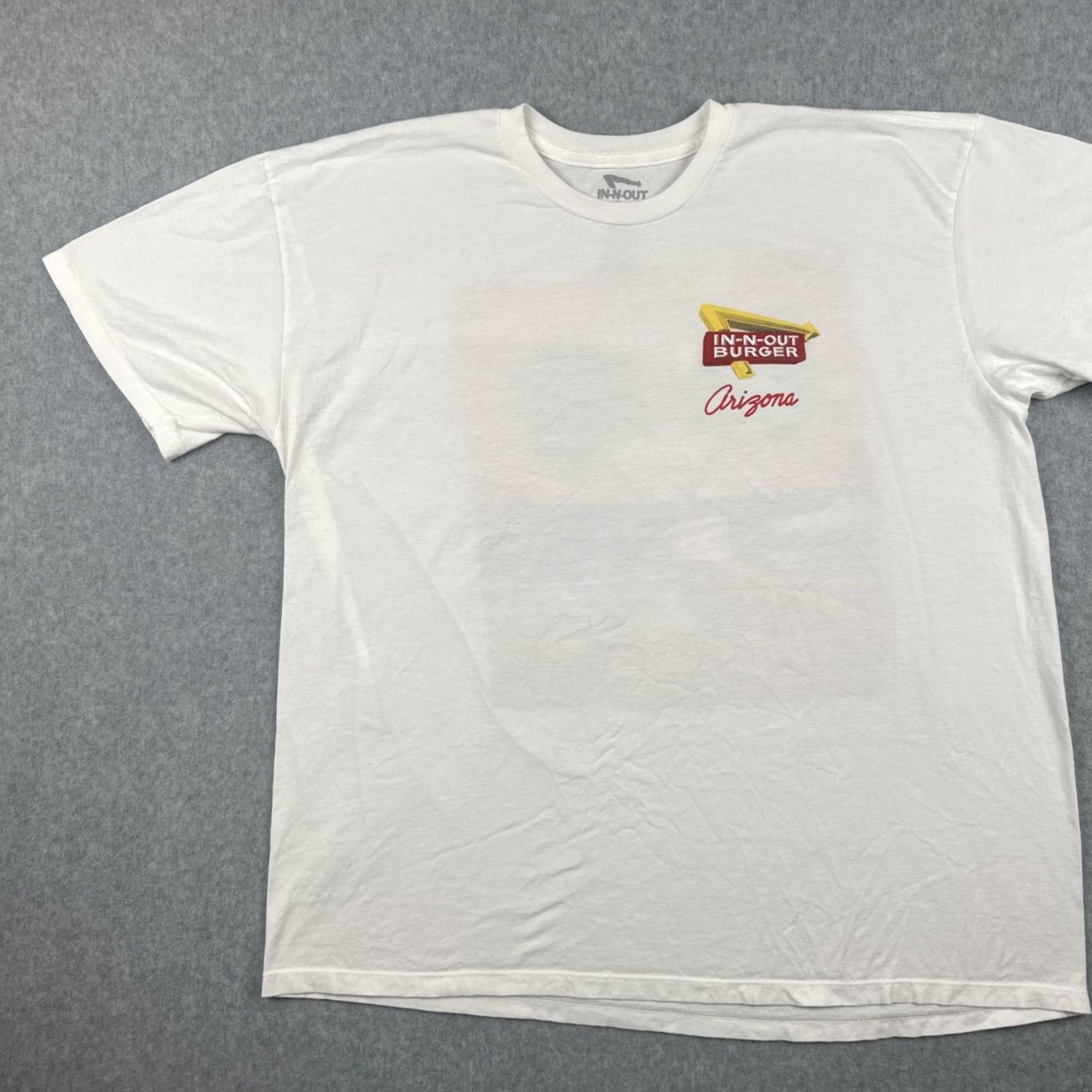 Vintage VINTAGE In-N-Out Burger XXL White T Shirt Graphic Print Tee 2015 Sean Ellingson Mens Short Sleeve Crew Neck Shirt Size US XXL / EU 58 / 5 - 4 Thumbnail